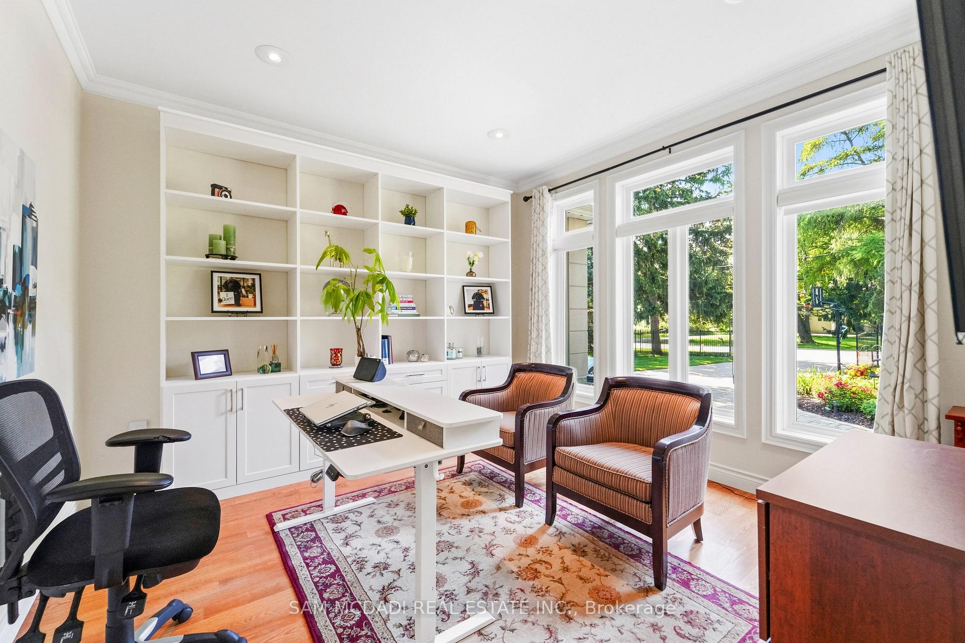 527 Meadow Wood Road