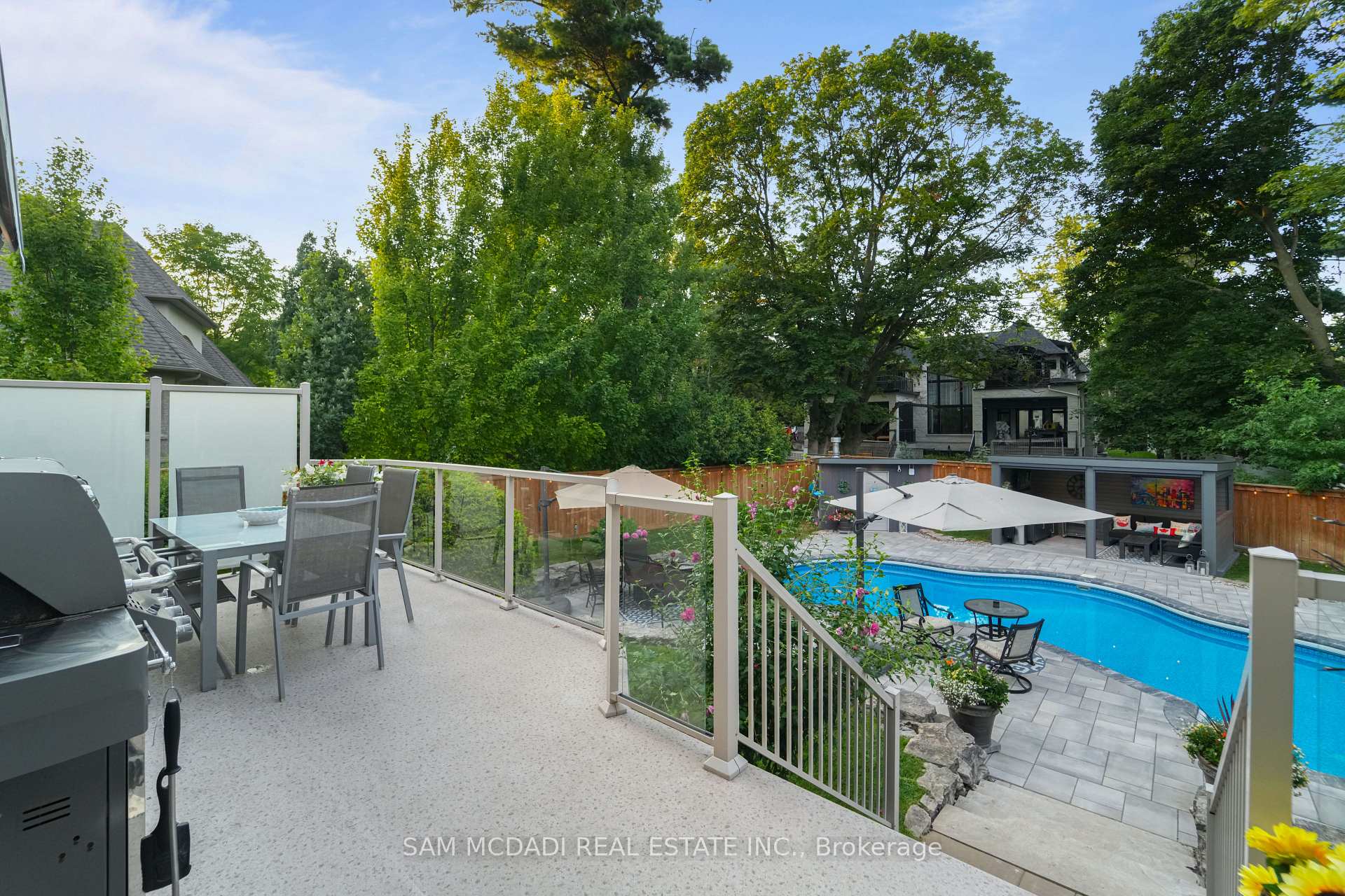 527 Meadow Wood Road