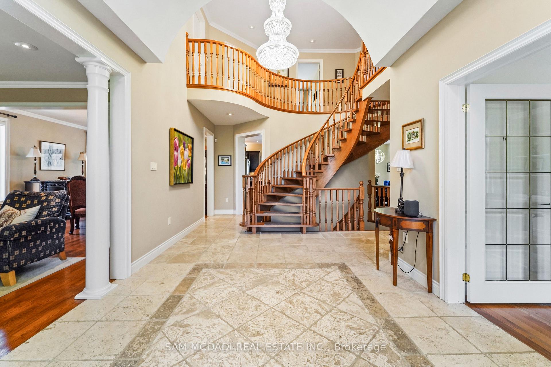 527 Meadow Wood Road