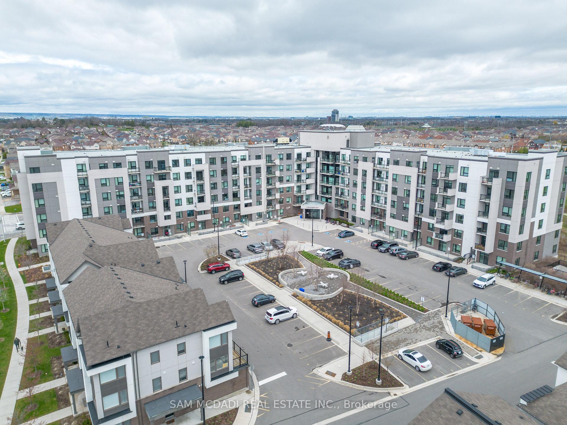 1105 Leger Way 319