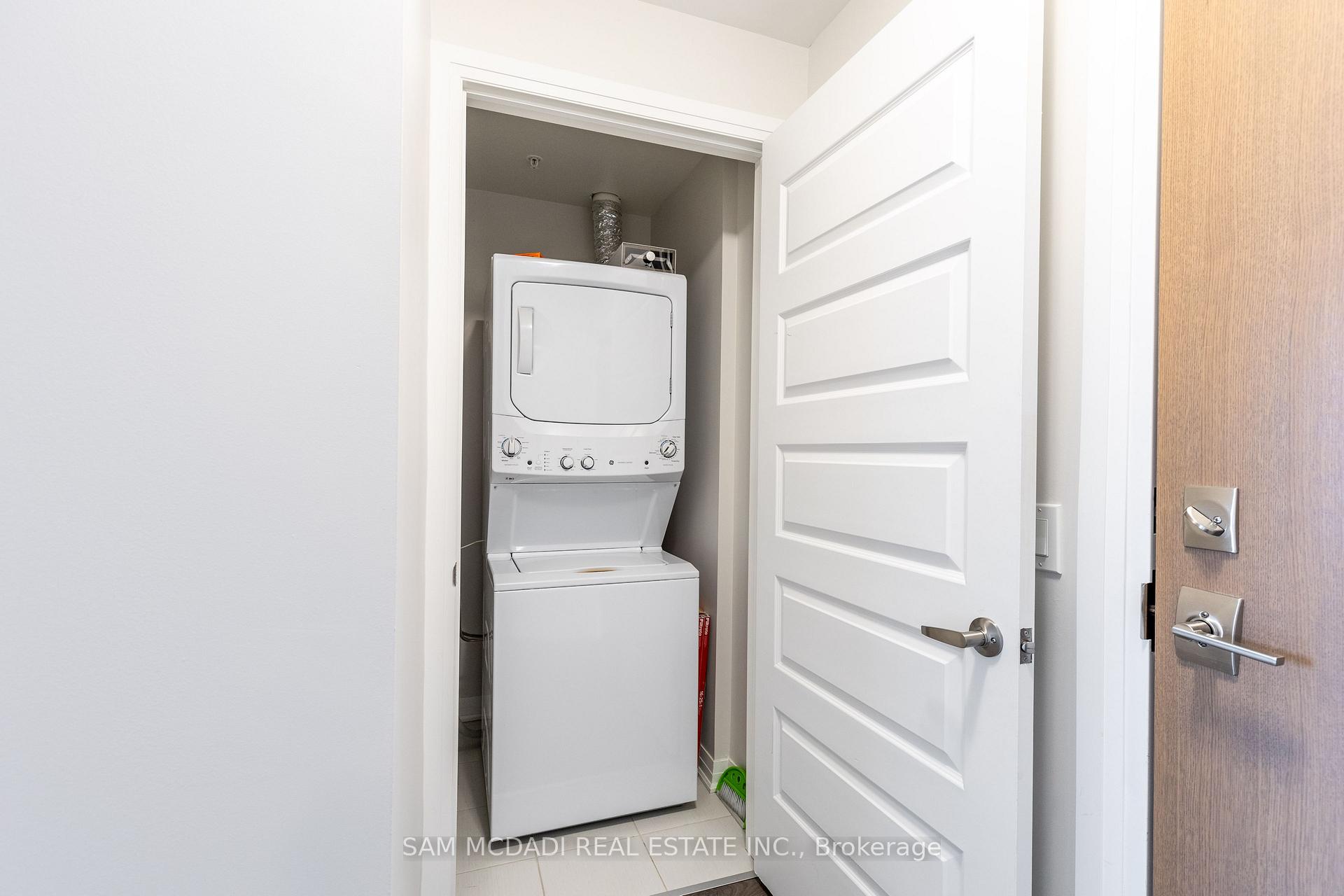 1105 Leger Way 319