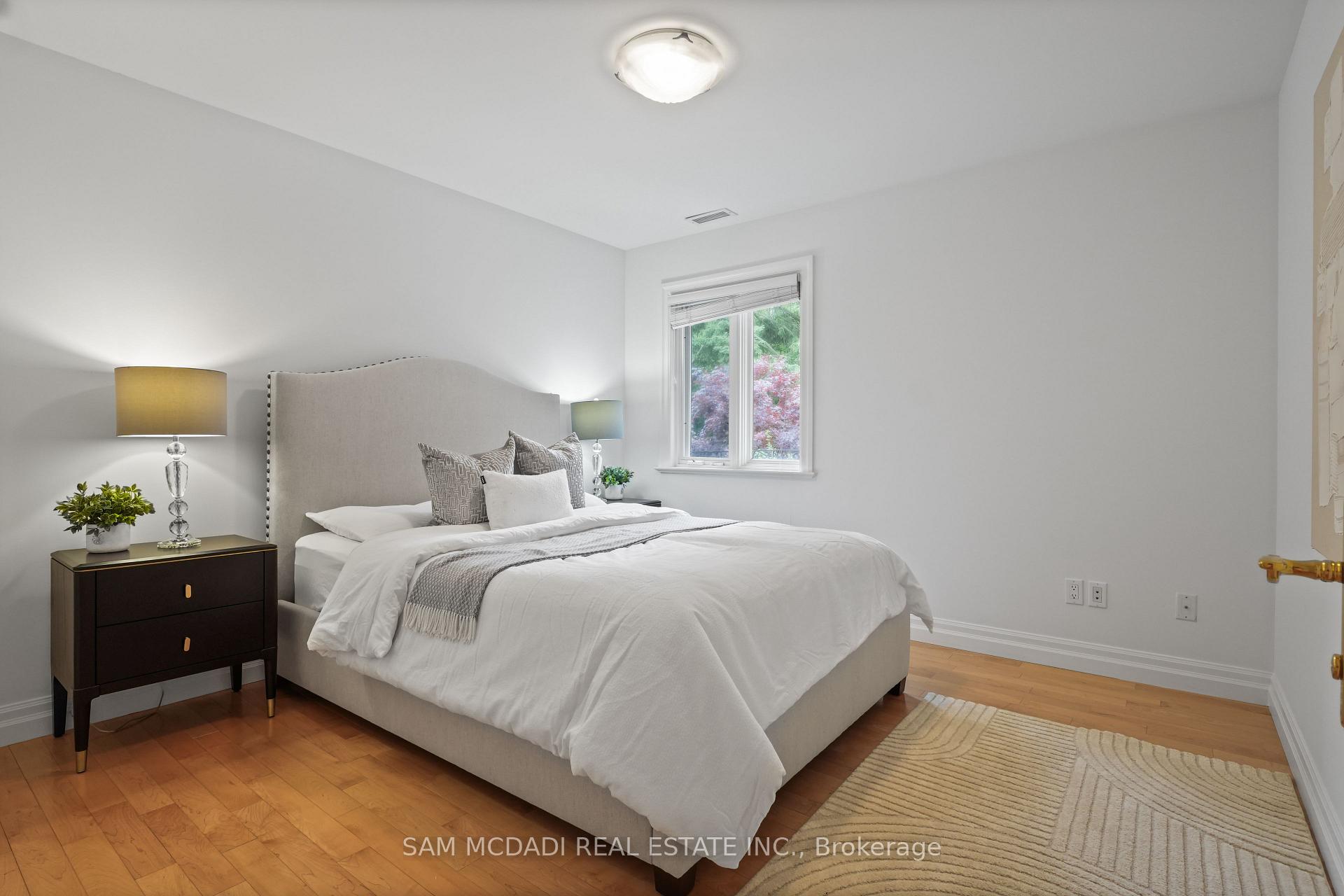 1382 Aldo Drive