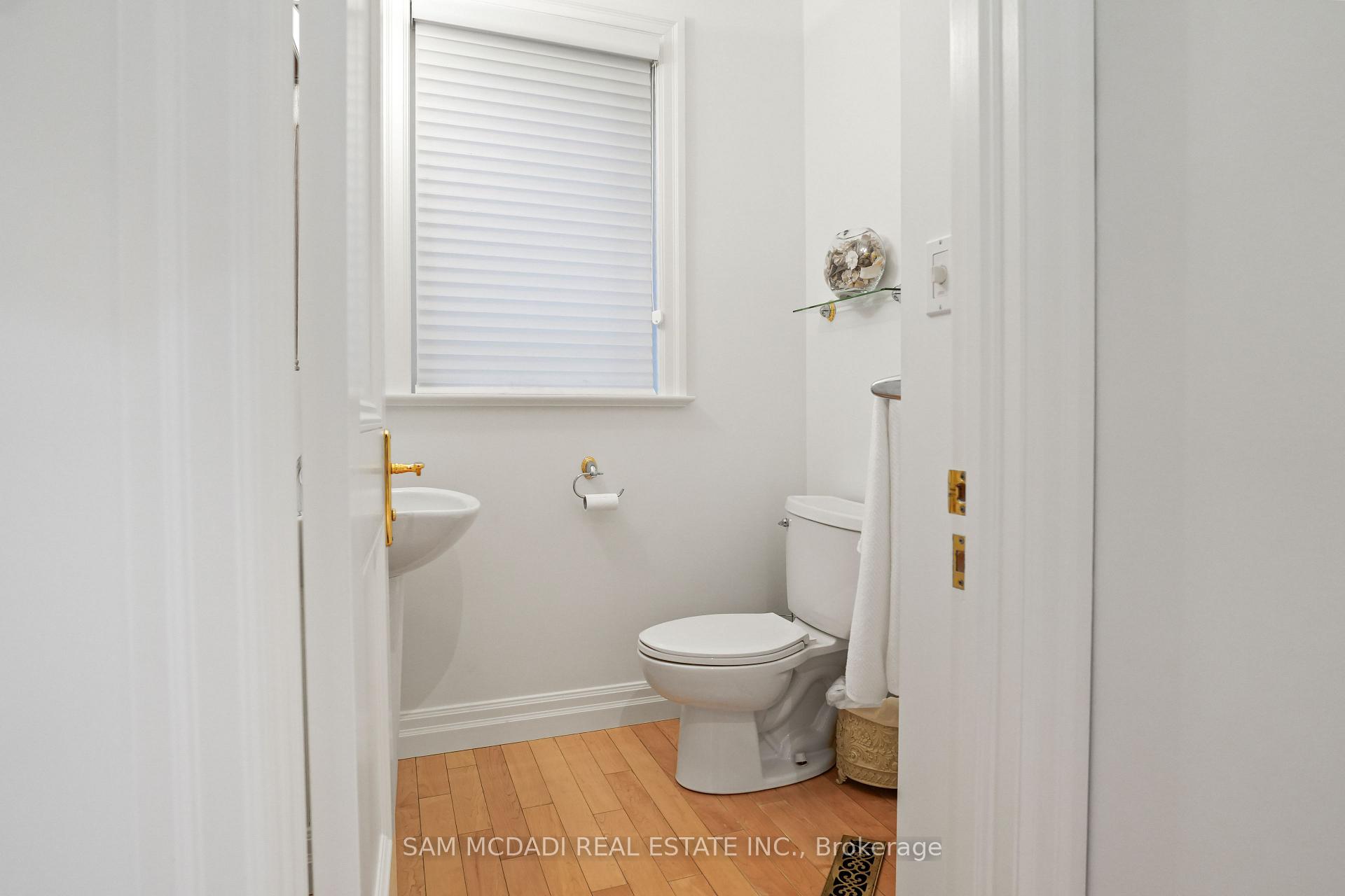 1382 Aldo Drive