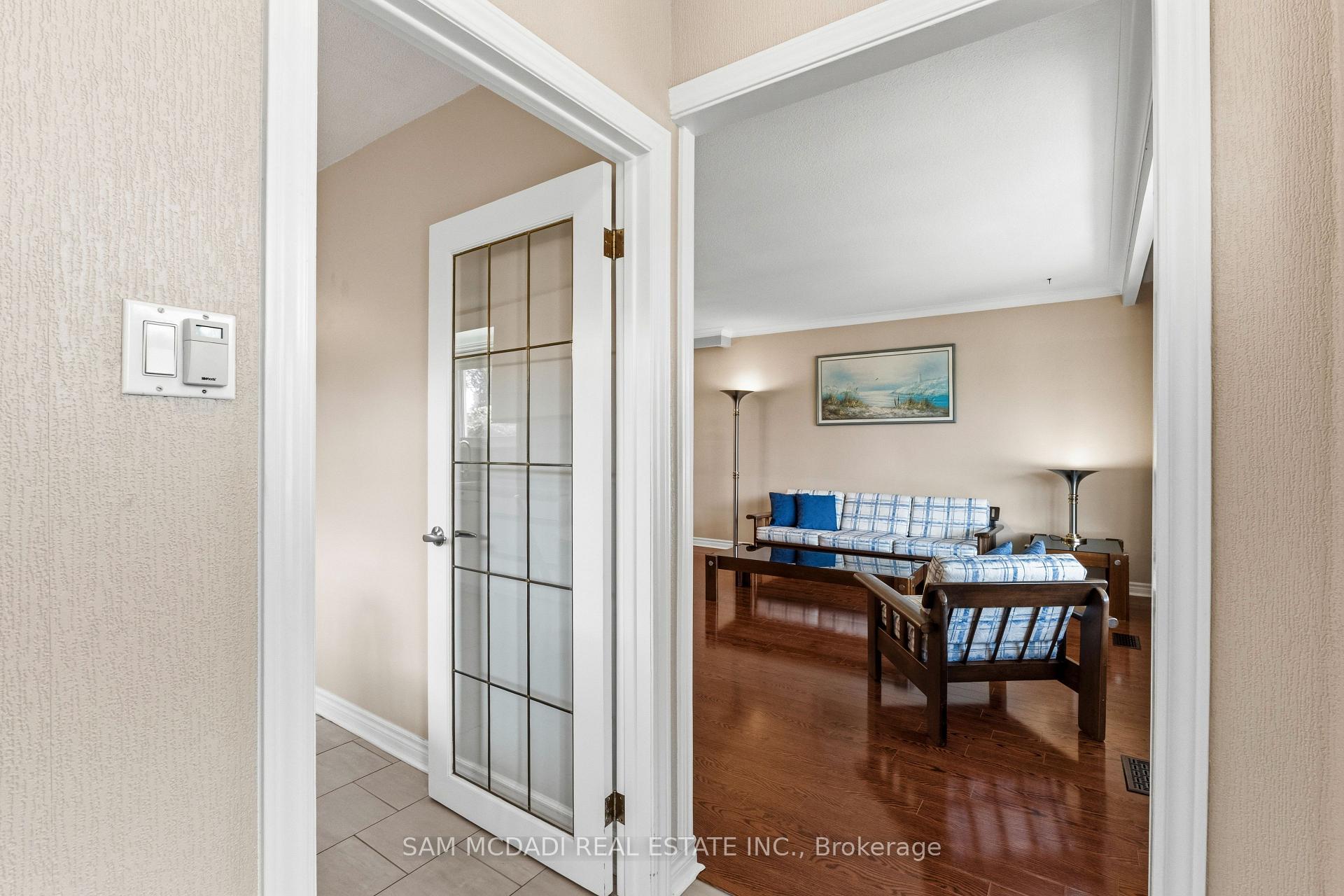 248 Wellesworth Drive, Toronto