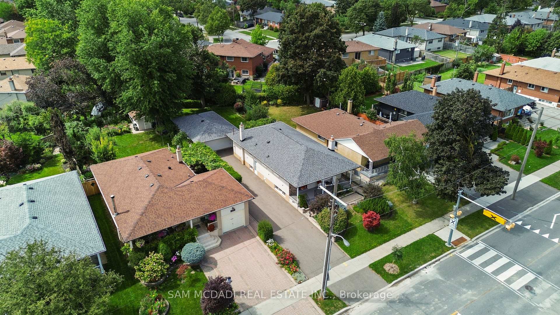 248 Wellesworth Drive, Toronto