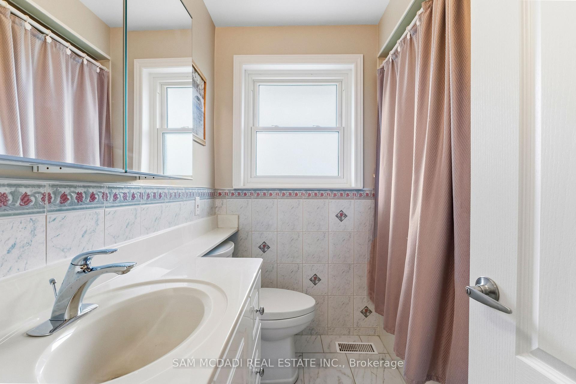 248 Wellesworth Drive, Toronto