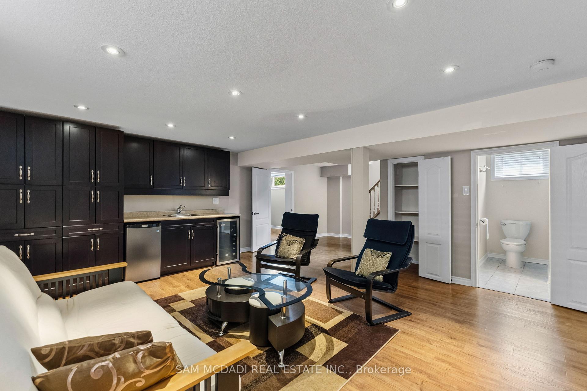 248 Wellesworth Drive, Toronto