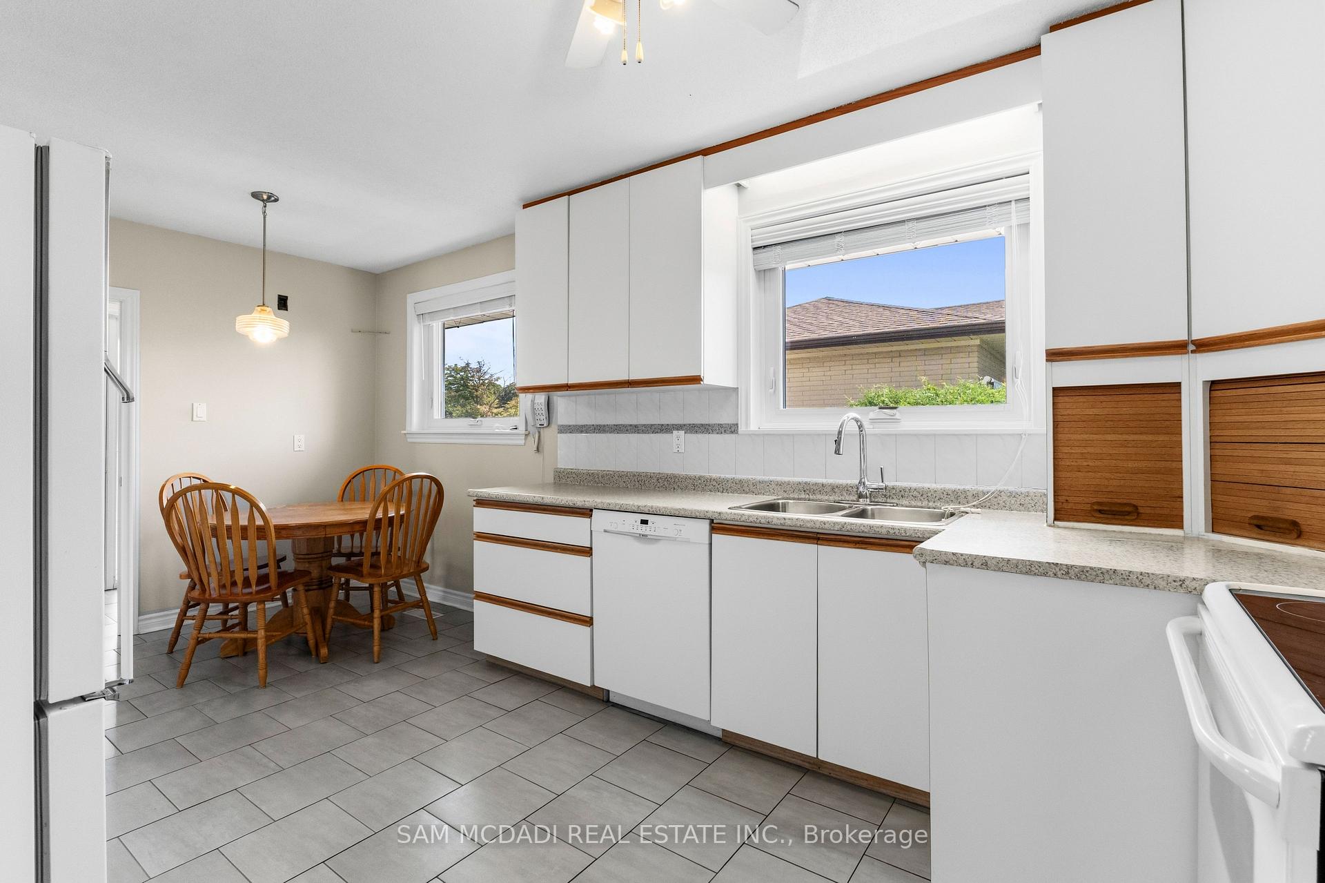 248 Wellesworth Drive, Toronto