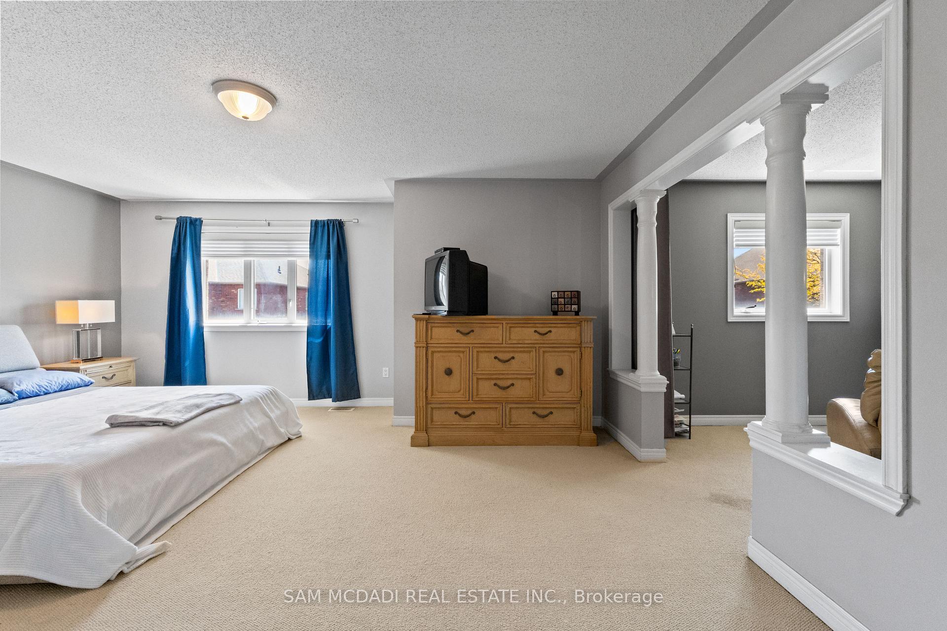 2476 Palmerston Road
