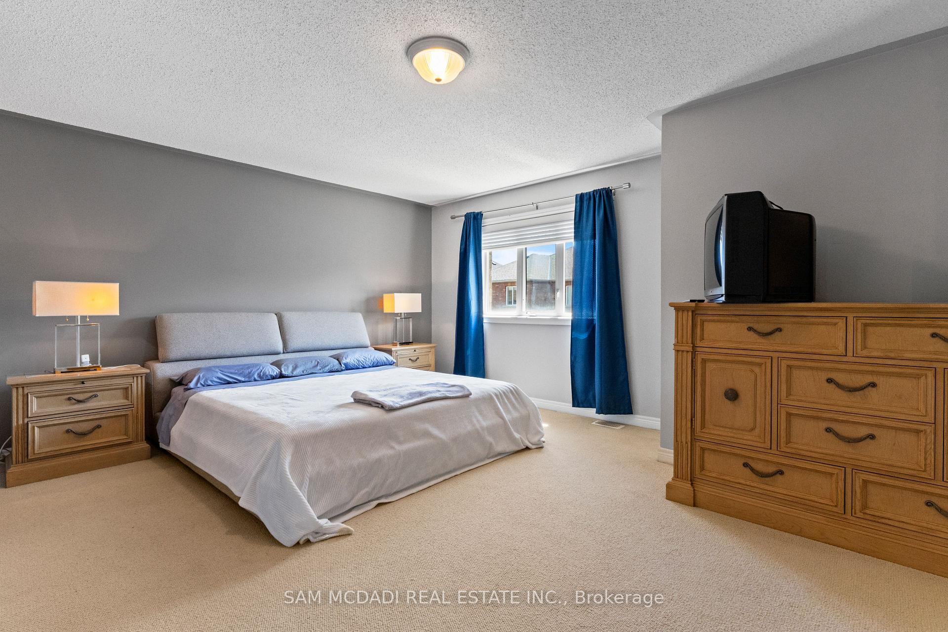 2476 Palmerston Road