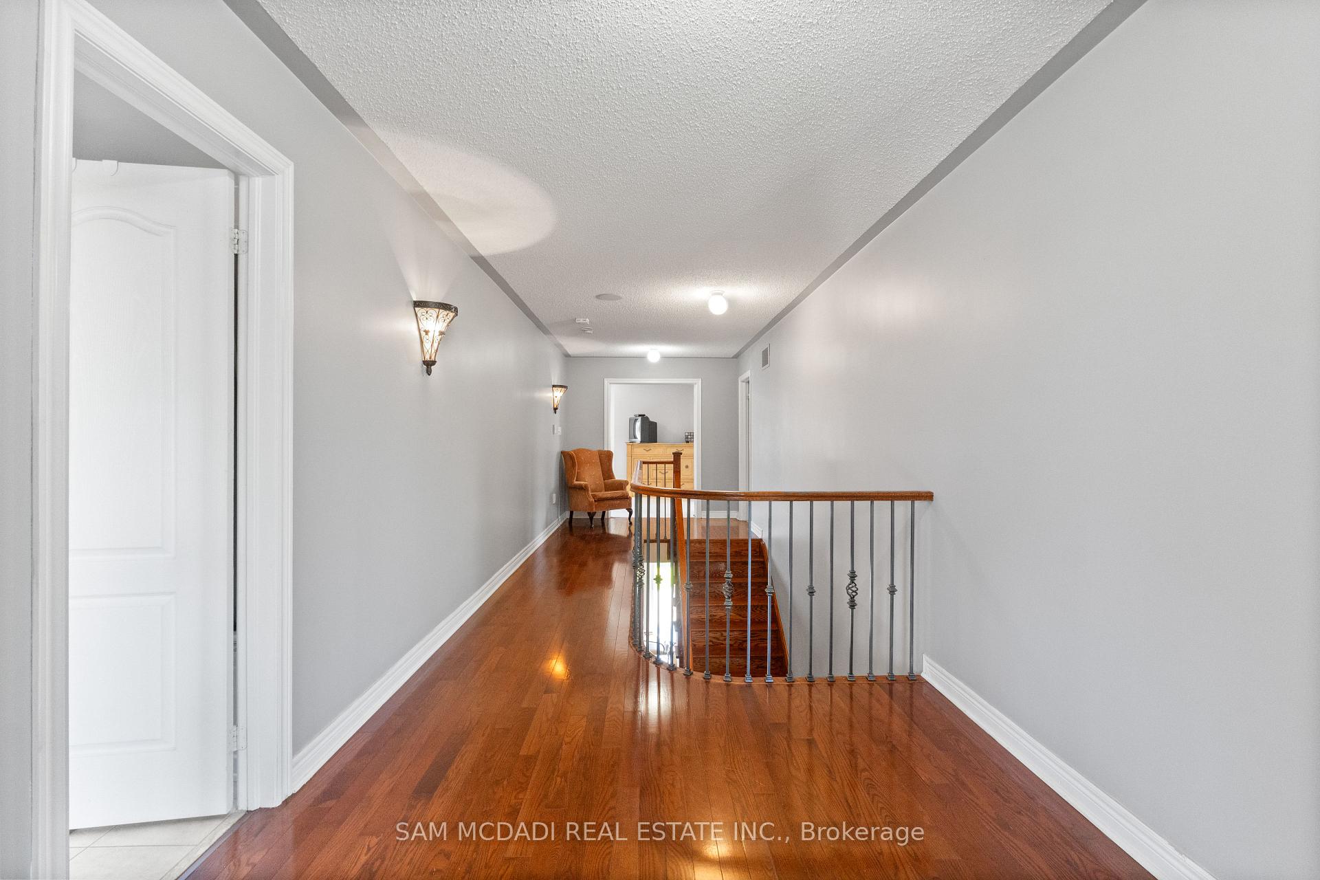 2476 Palmerston Road