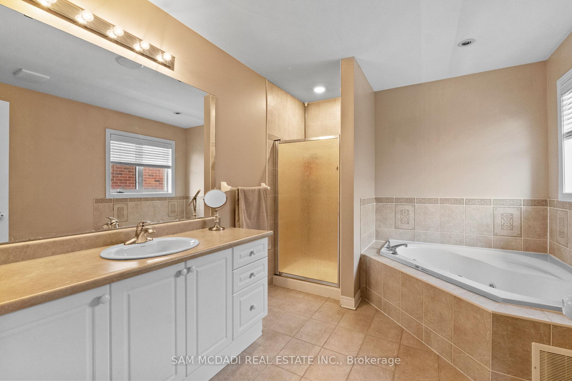 2476 Palmerston Road