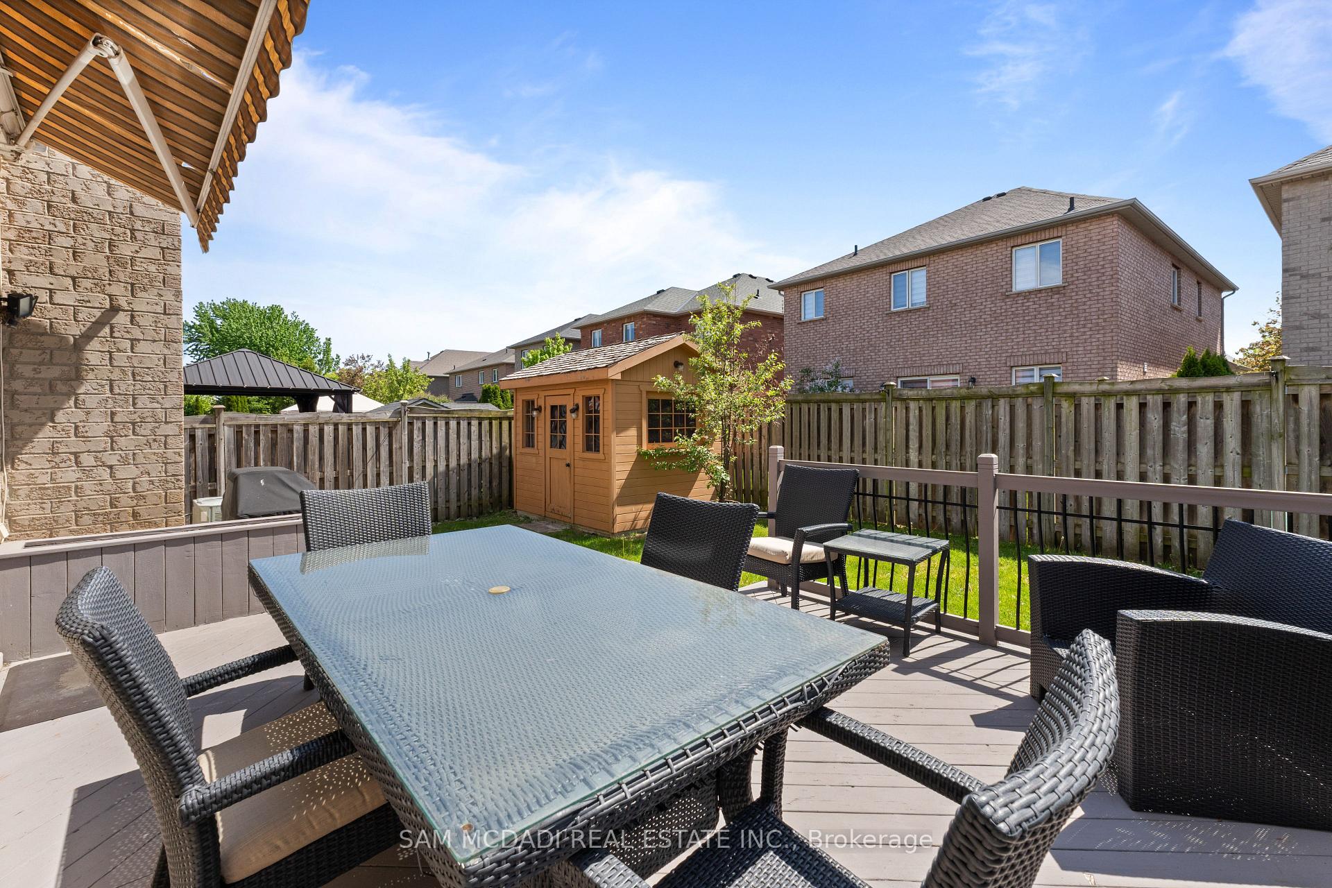 2476 Palmerston Road