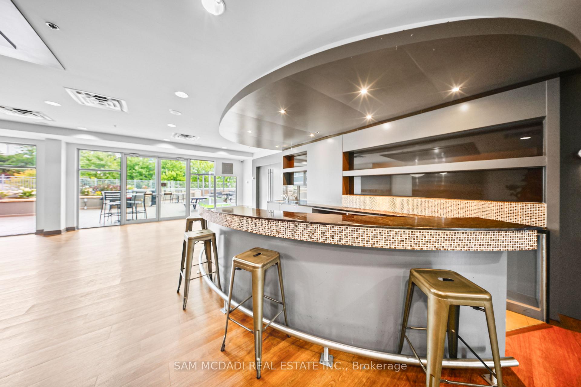 60 Absolute Avenue 2408