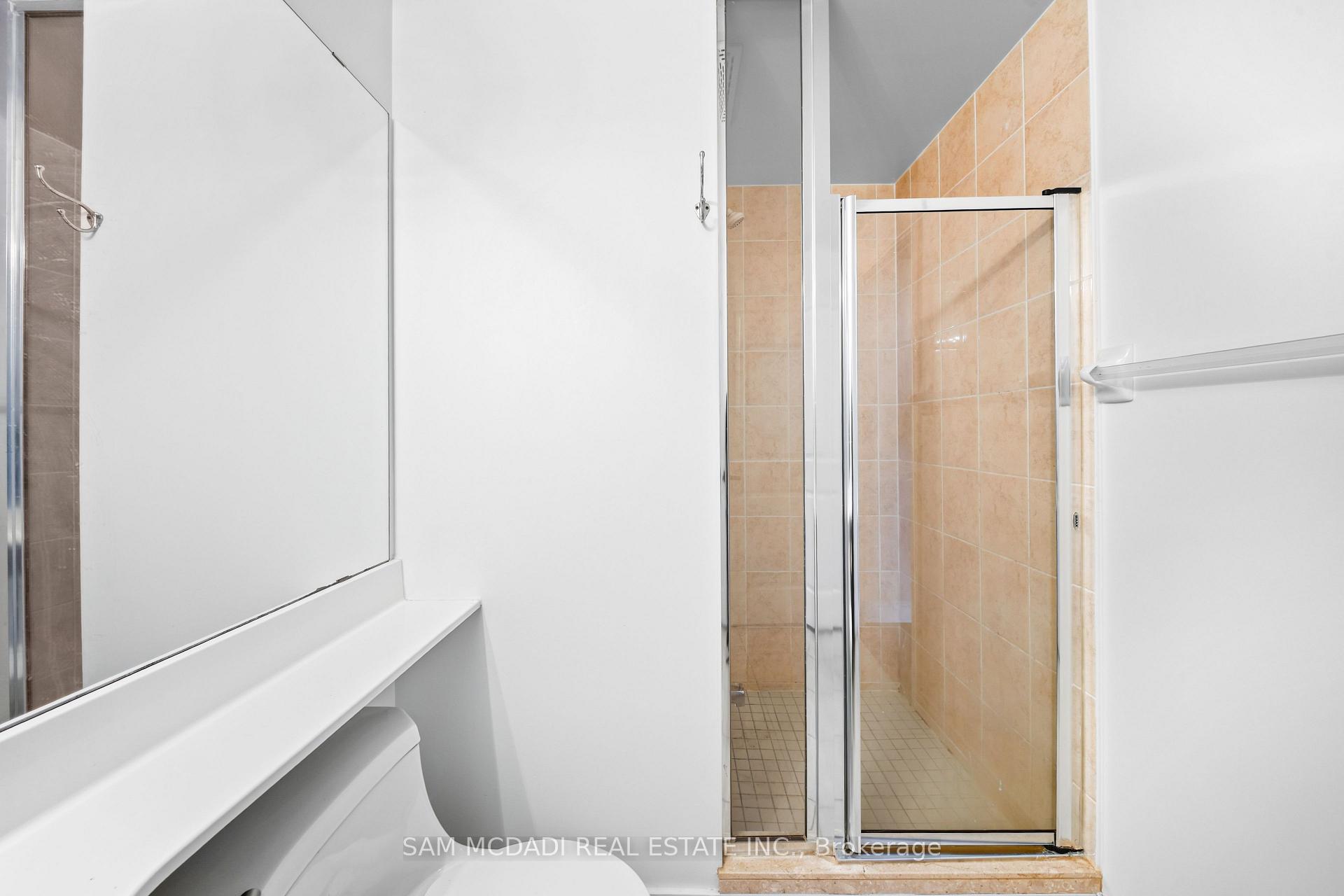 60 Absolute Avenue 2408
