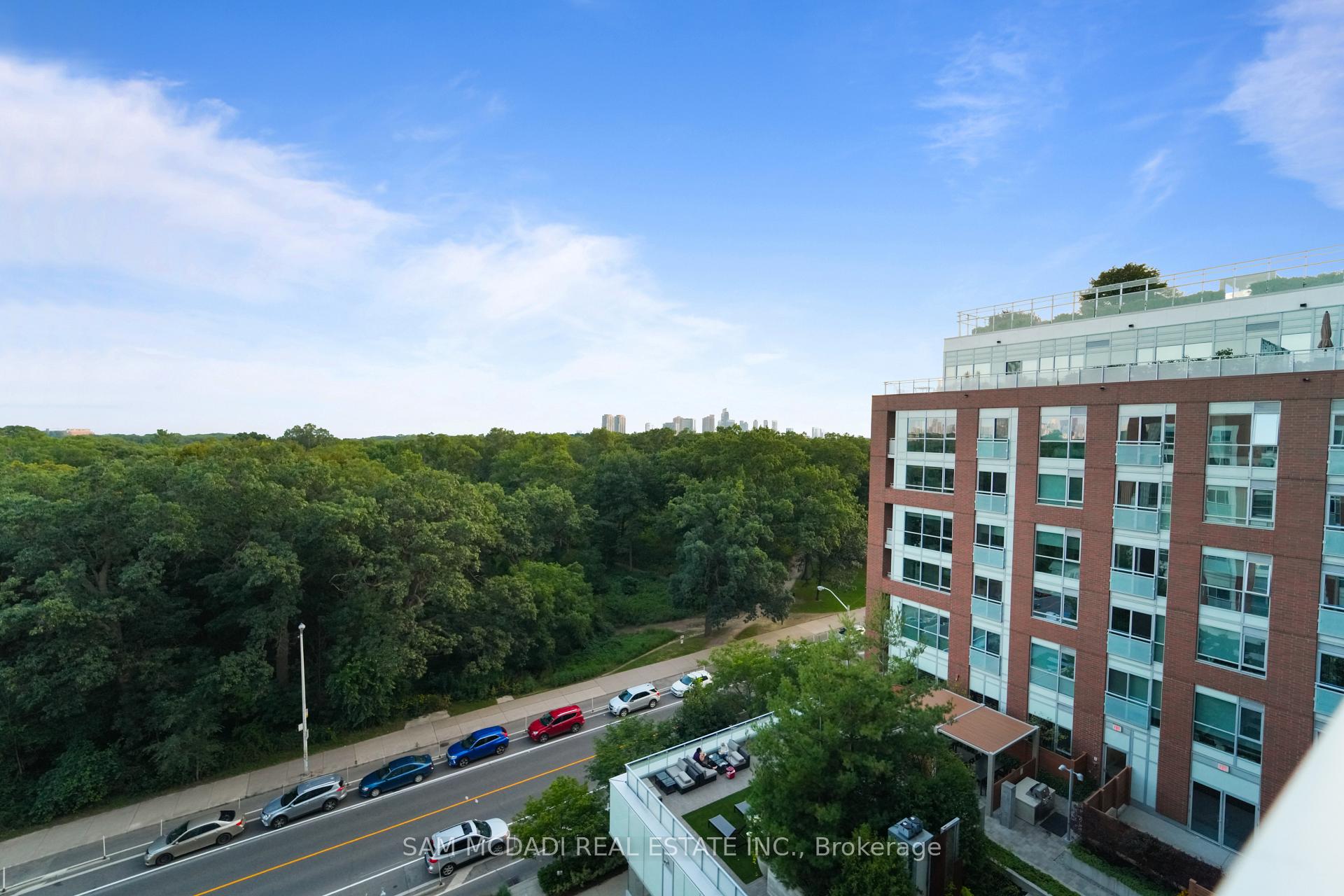 1830 Bloor Street W 817, Toronto Unit: 817