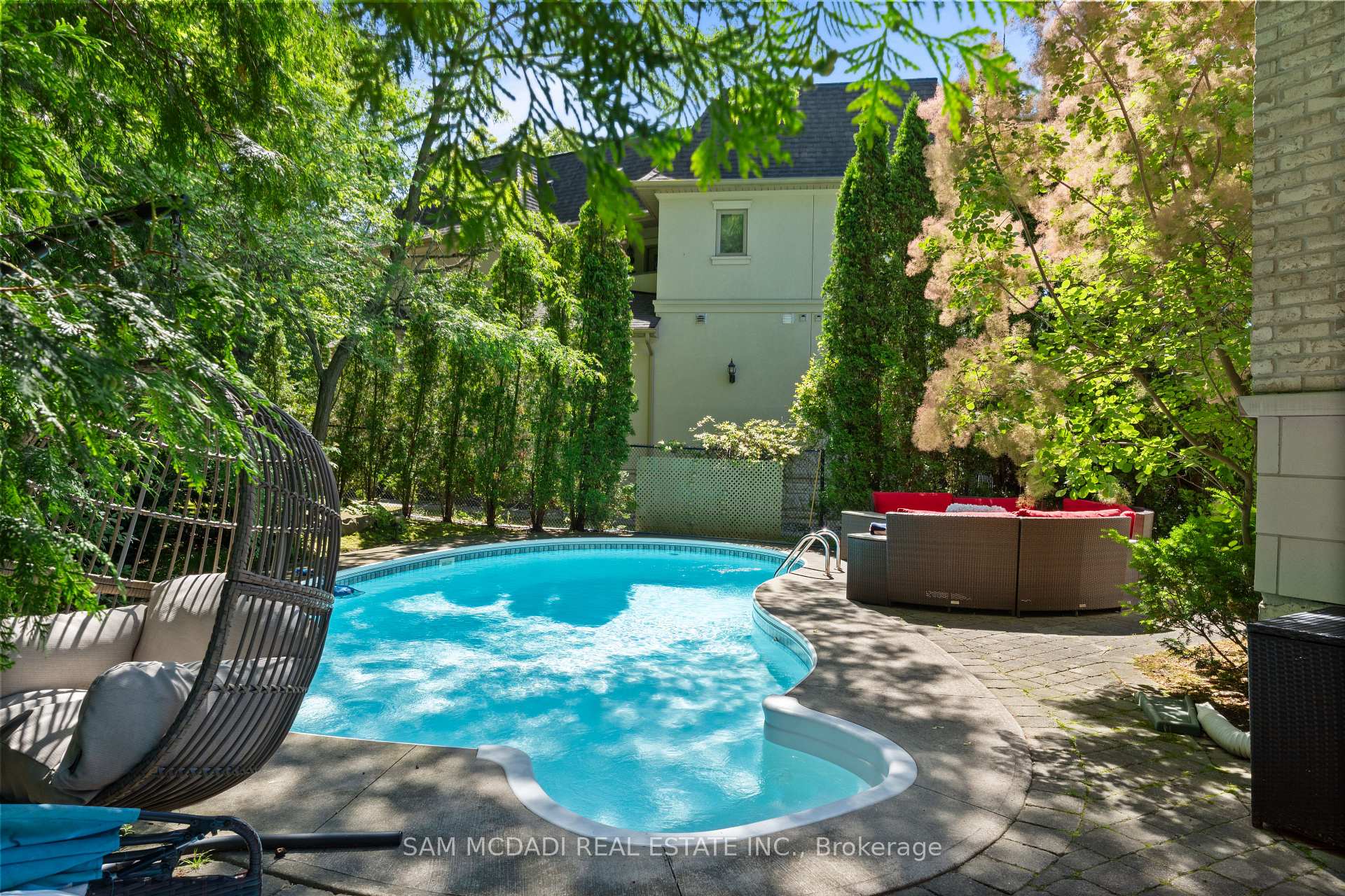 3248 Barchester Court