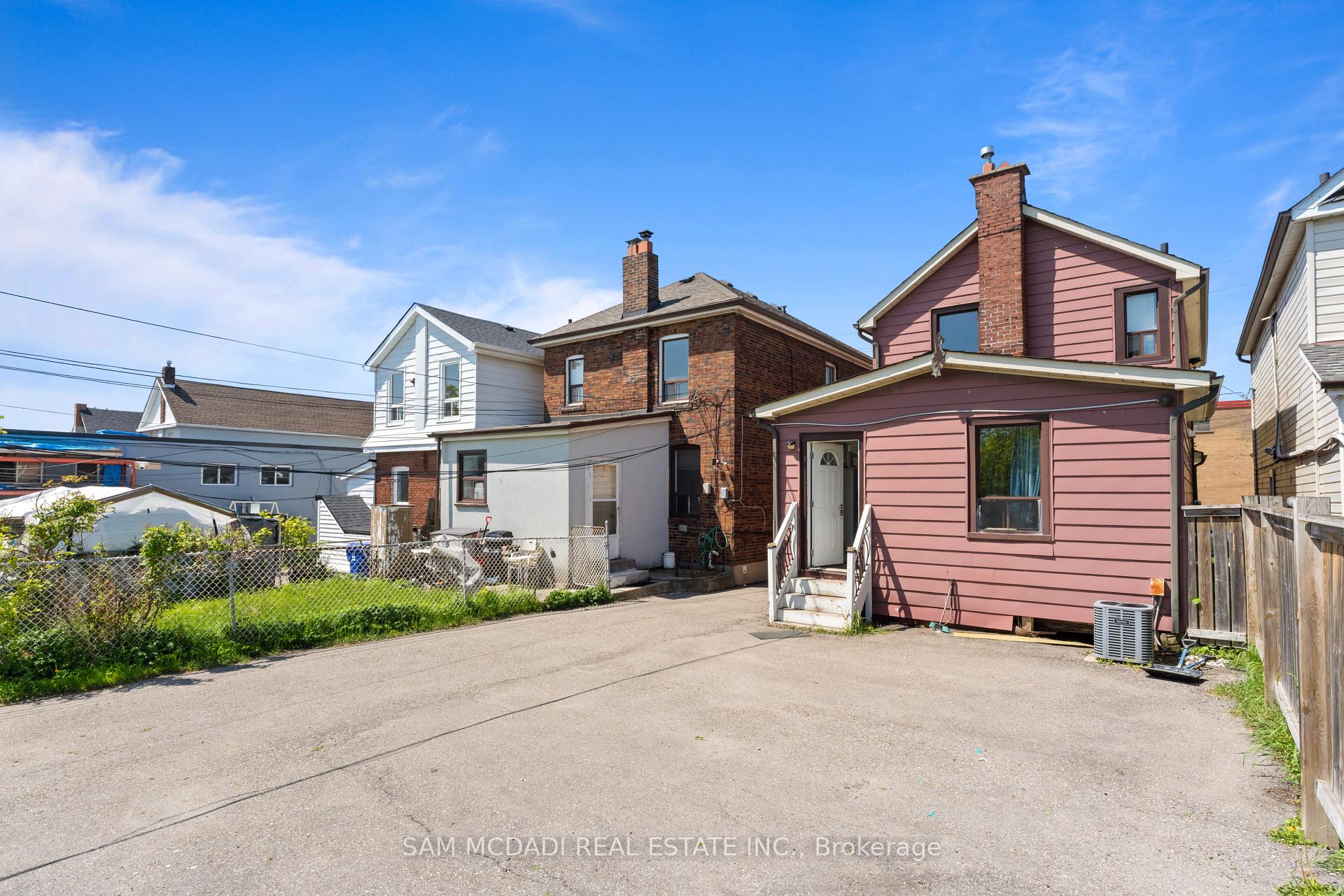 19 Toffee Court, Toronto