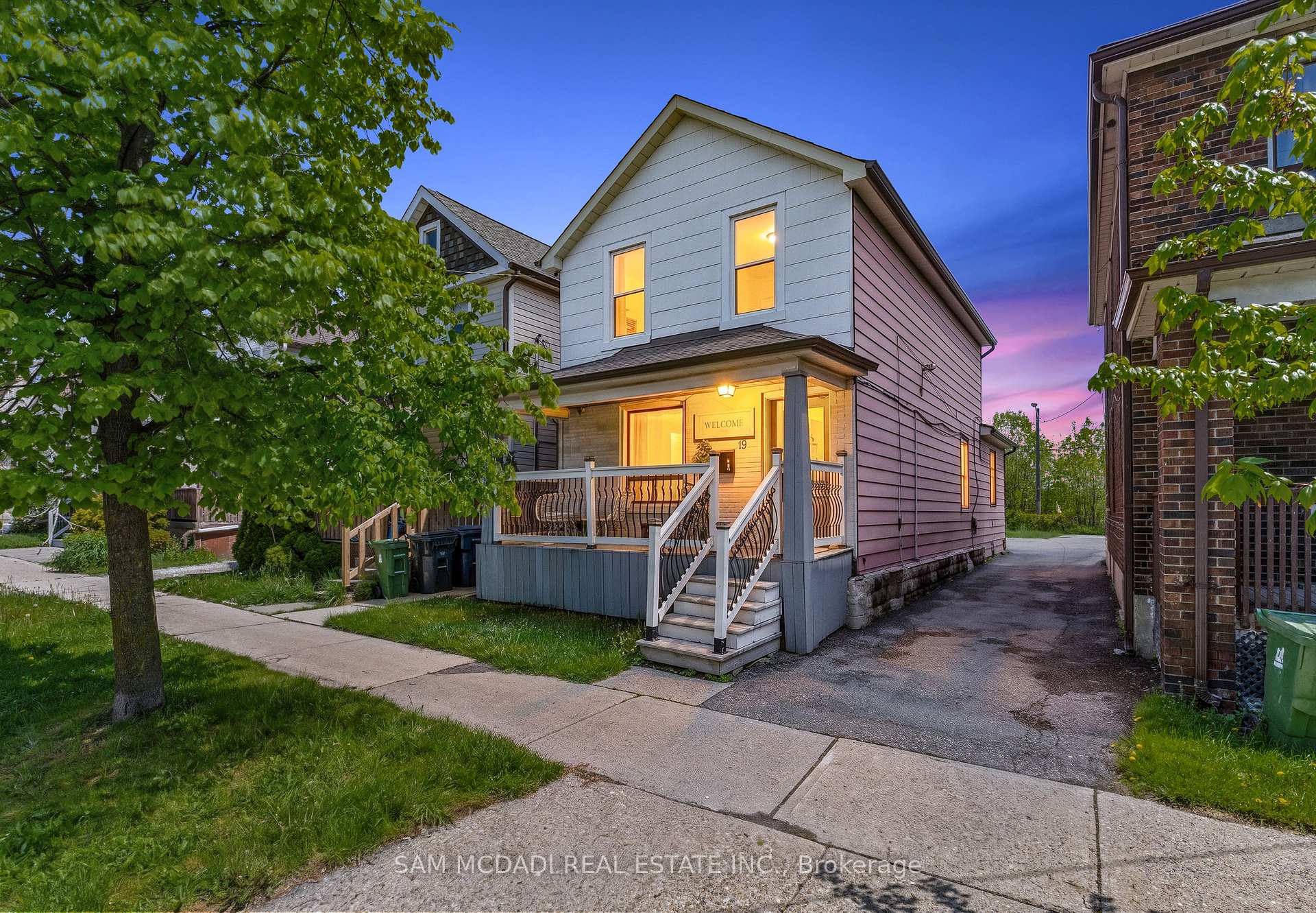 19 Toffee Court, Toronto