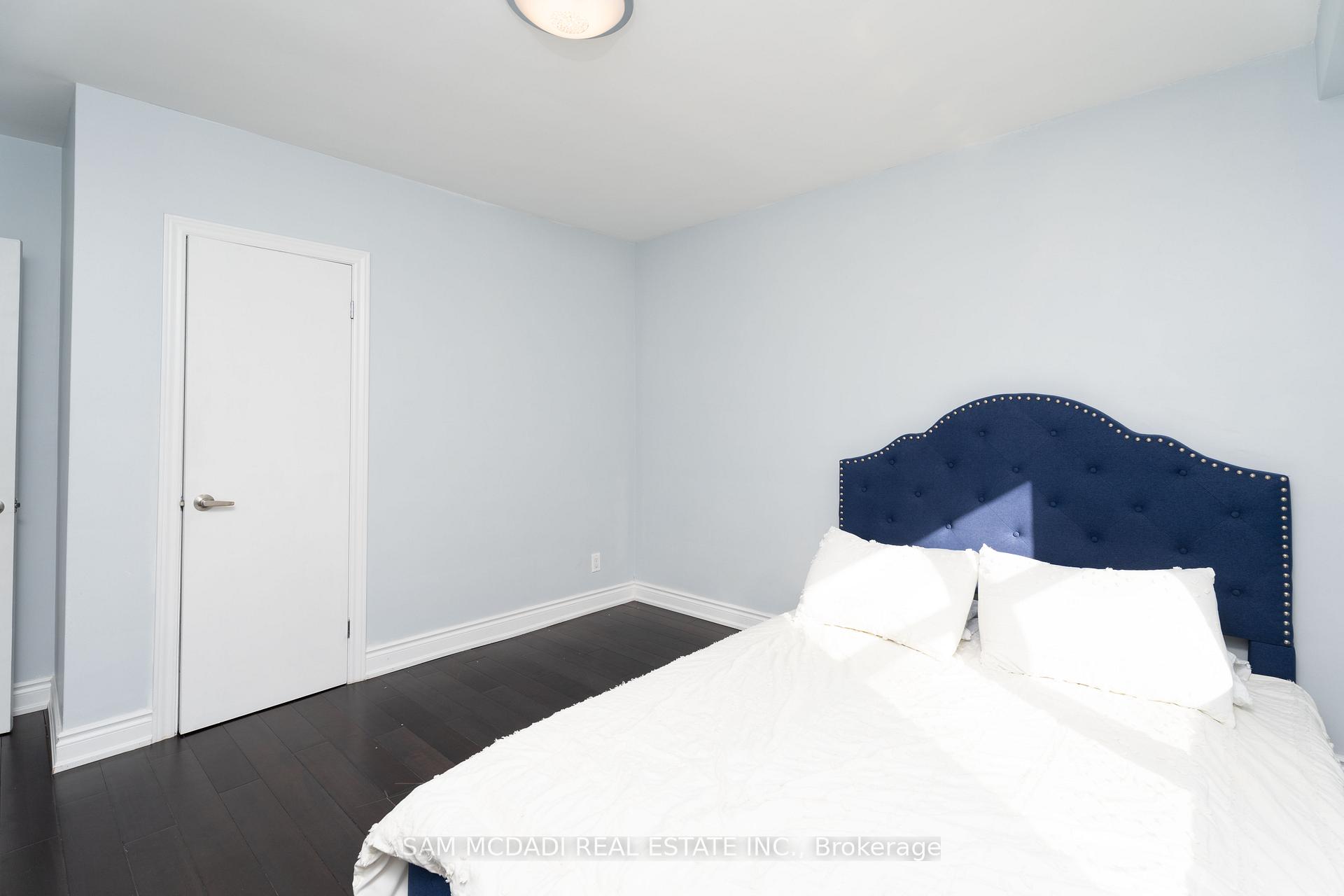54 Bearbury Drive, Toronto