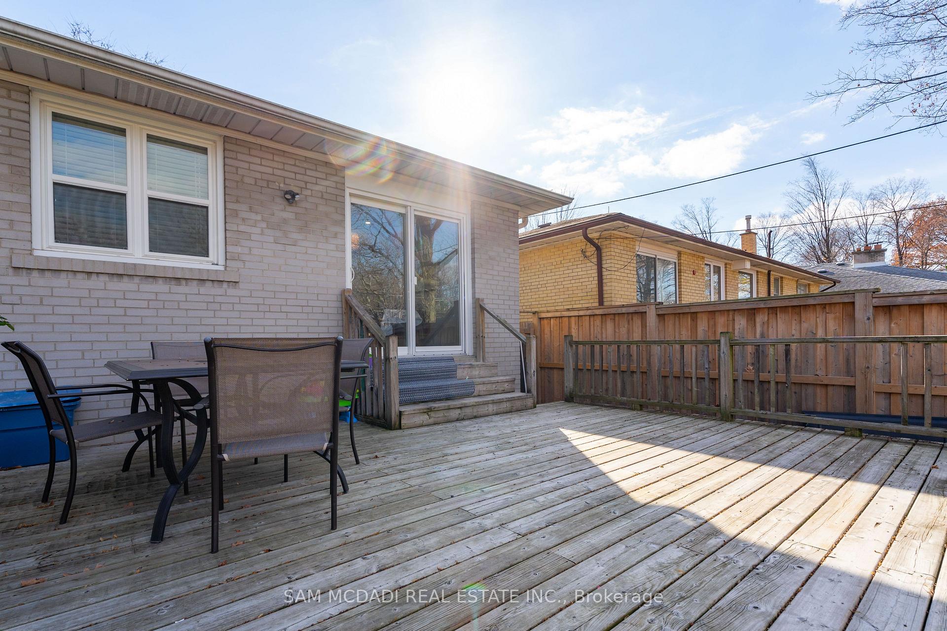 54 Bearbury Drive, Toronto