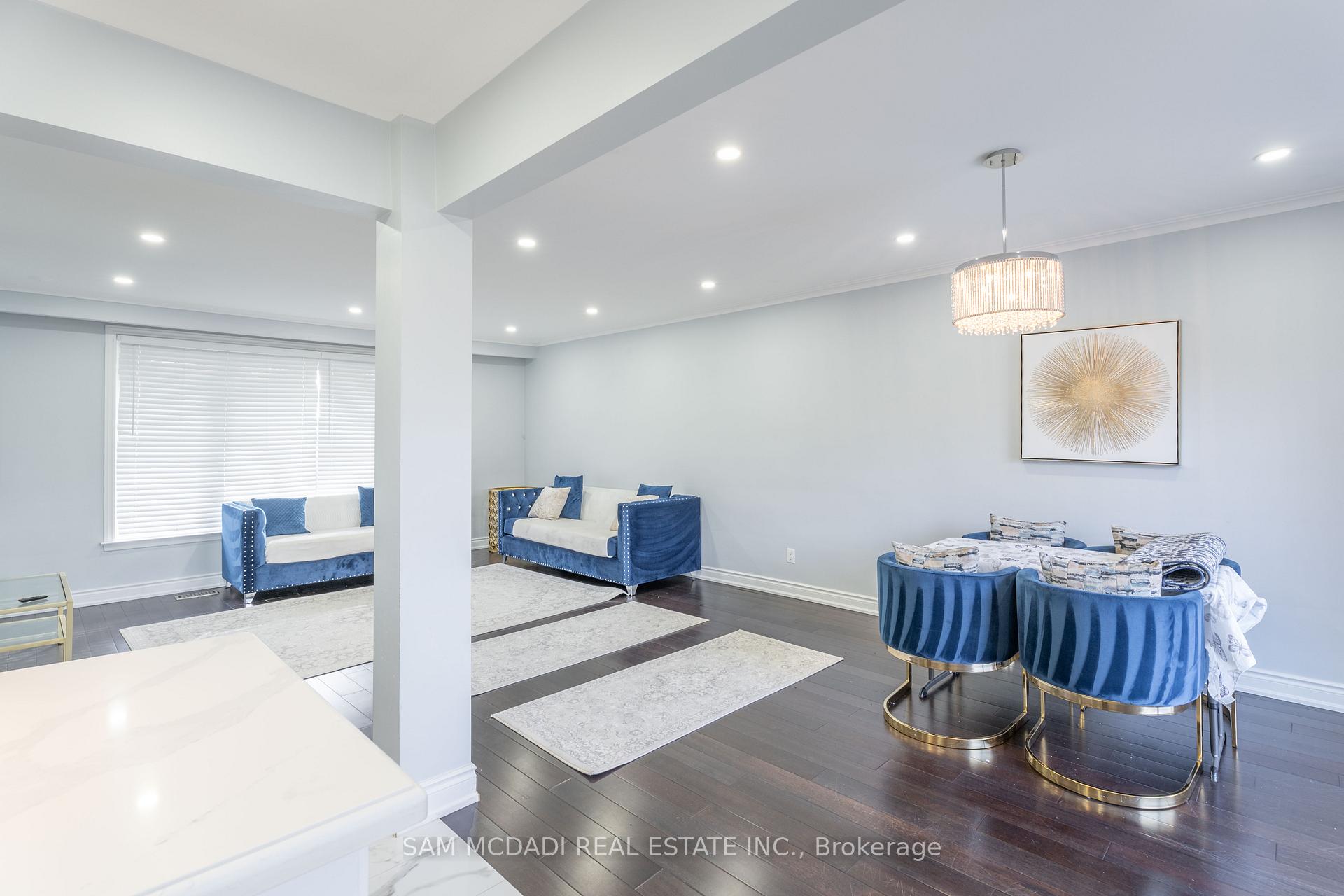 54 Bearbury Drive, Toronto