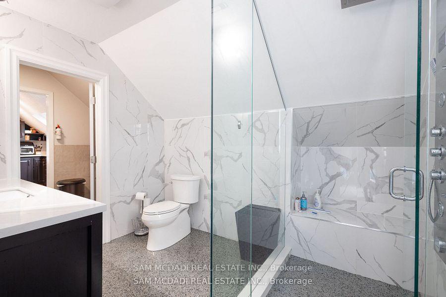 14011 Trafalgar Road Upper