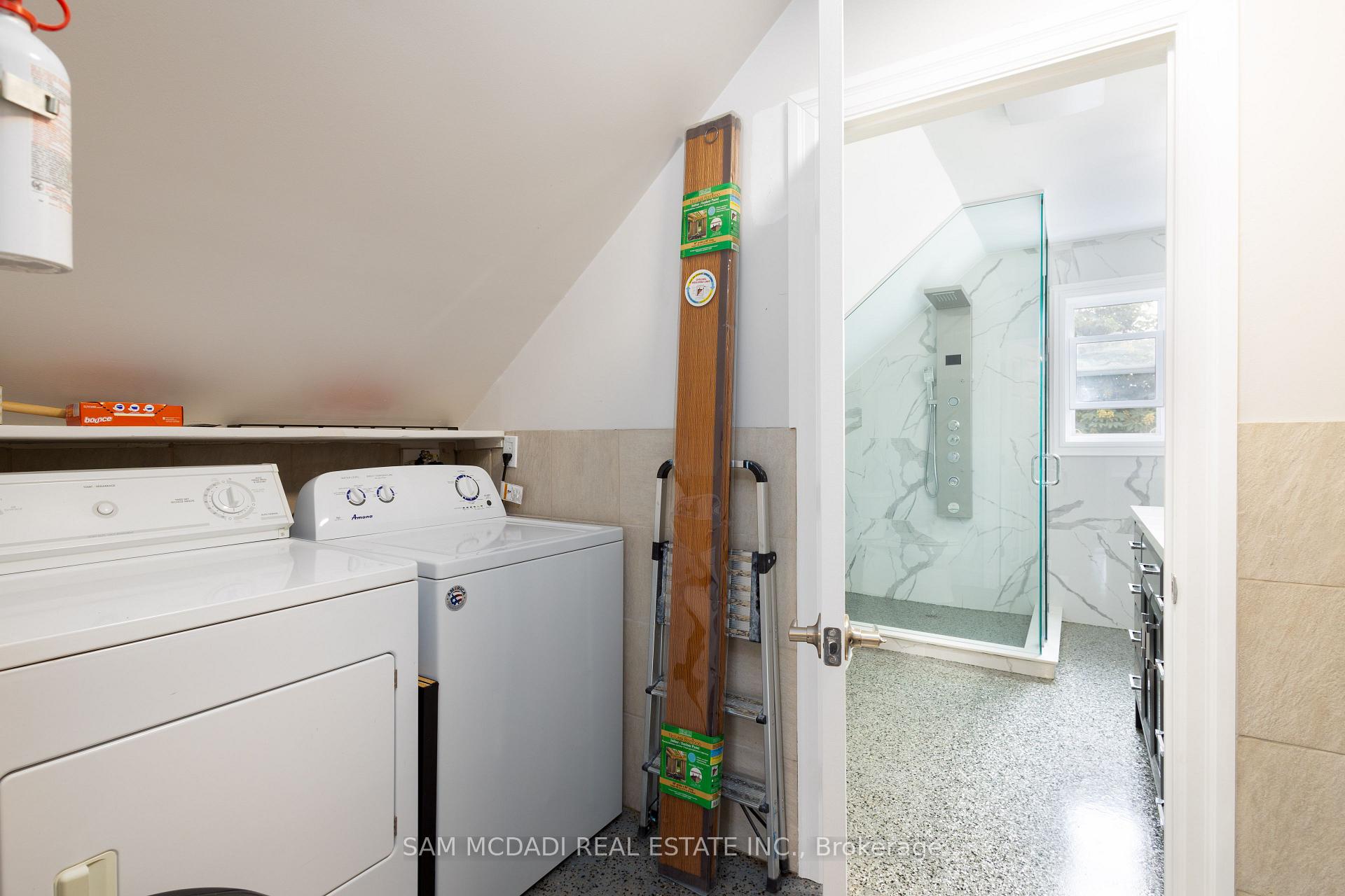 14011 Trafalgar Road Upper
