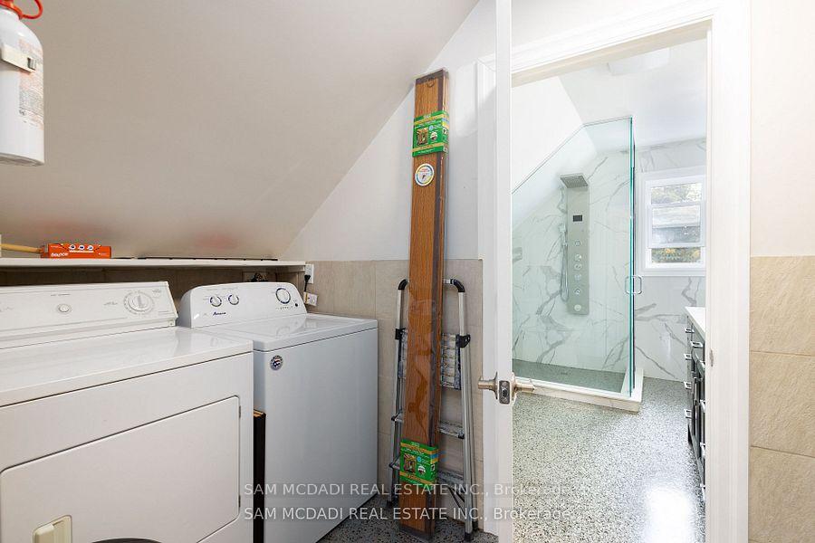 14011 Trafalgar Road Upper
