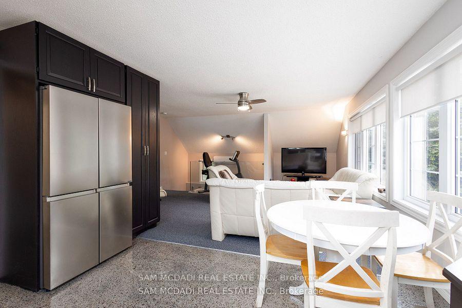 14011 Trafalgar Road Upper
