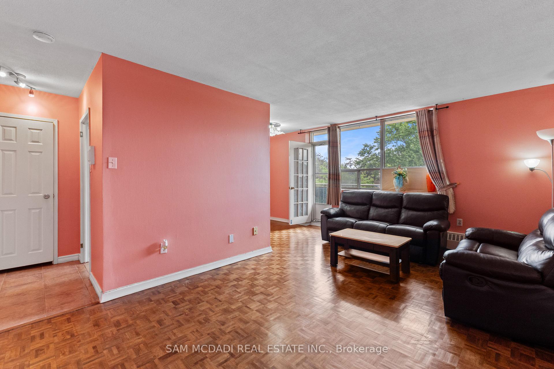 3145 Queen Frederica Drive 208