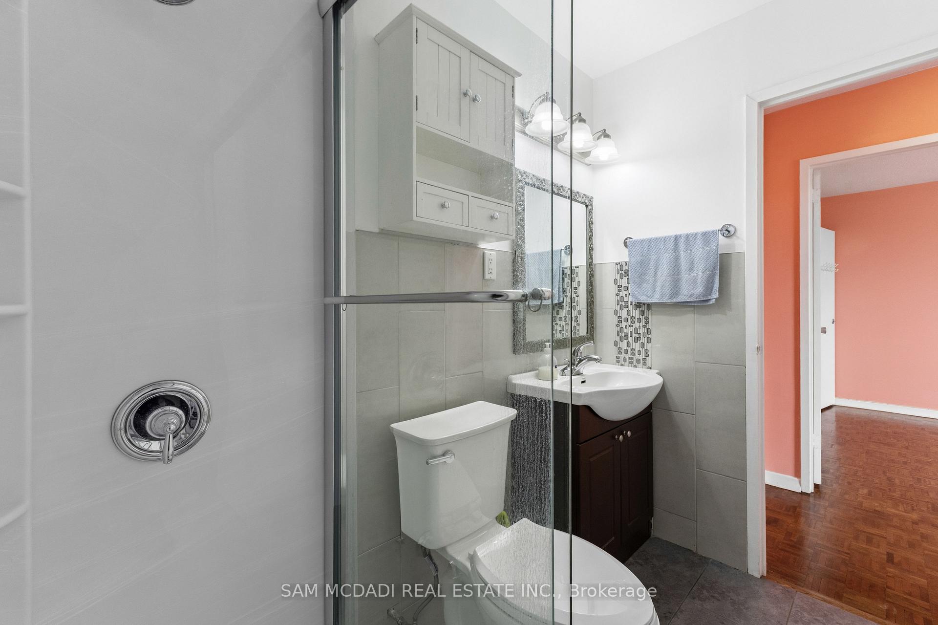 3145 Queen Frederica Drive 208