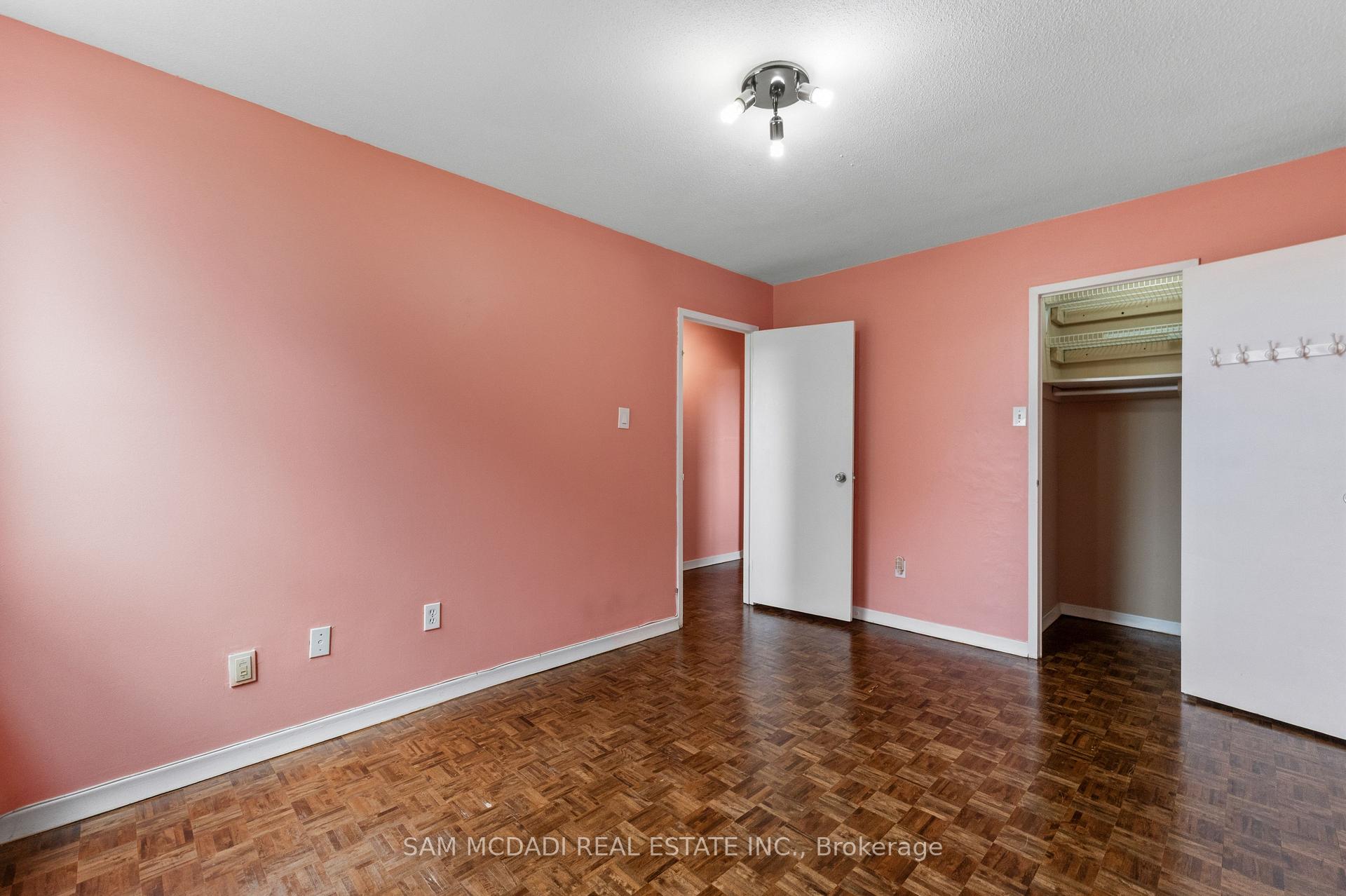 3145 Queen Frederica Drive 208