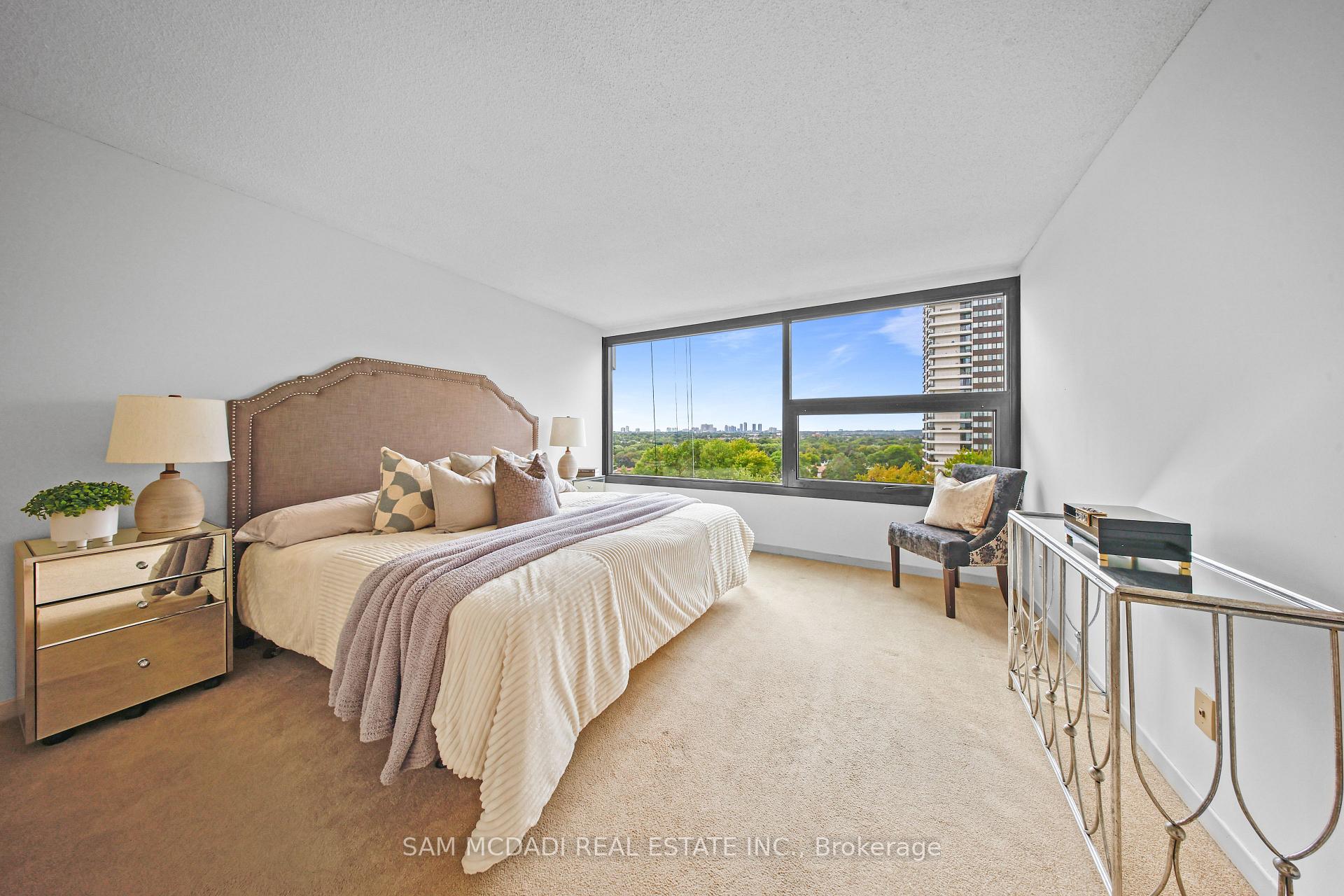 1300 Bloor Street 1007