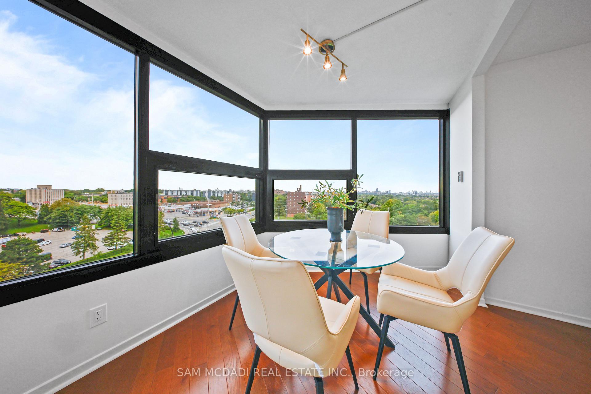1300 Bloor Street 1007
