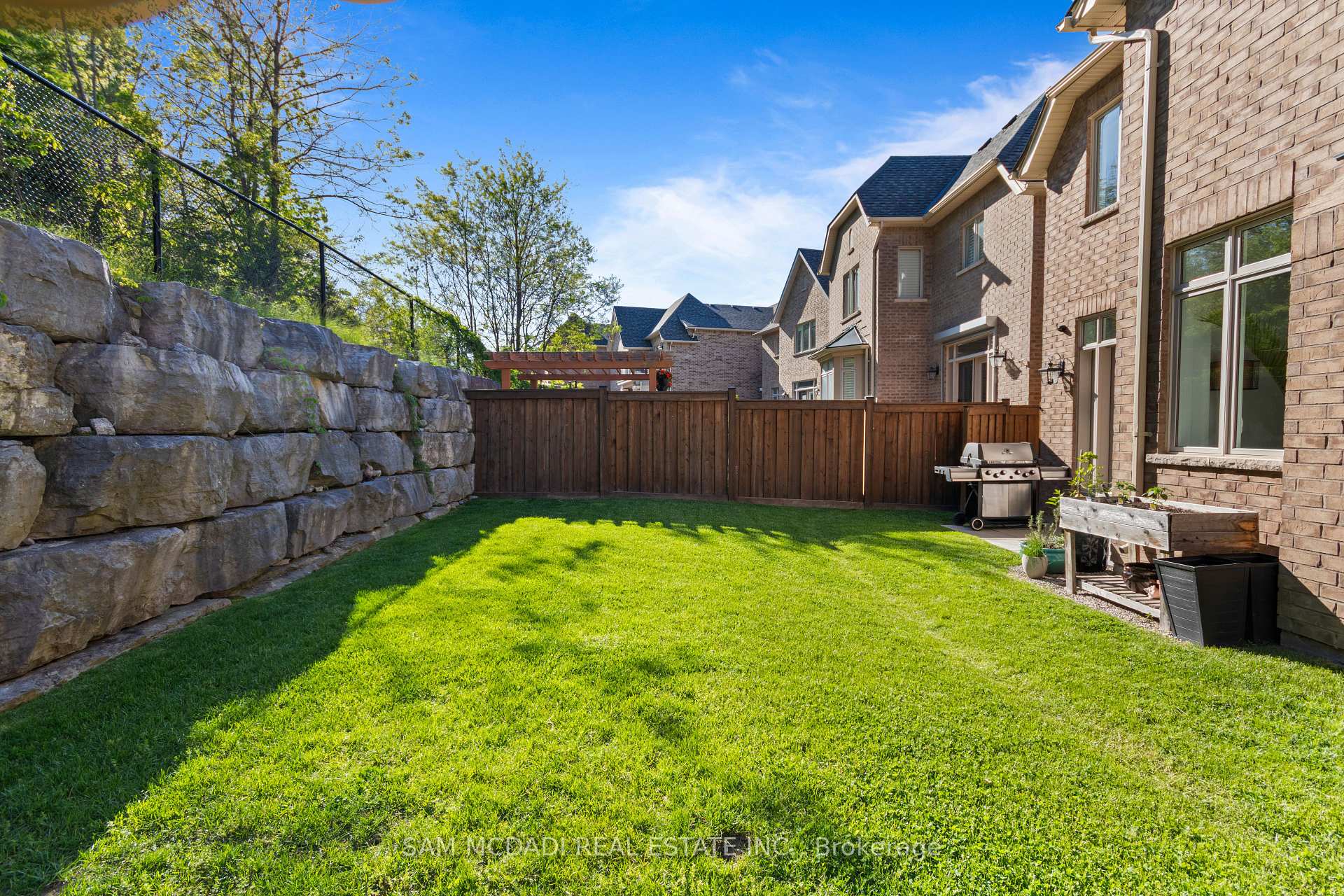 46 Foxtail Court