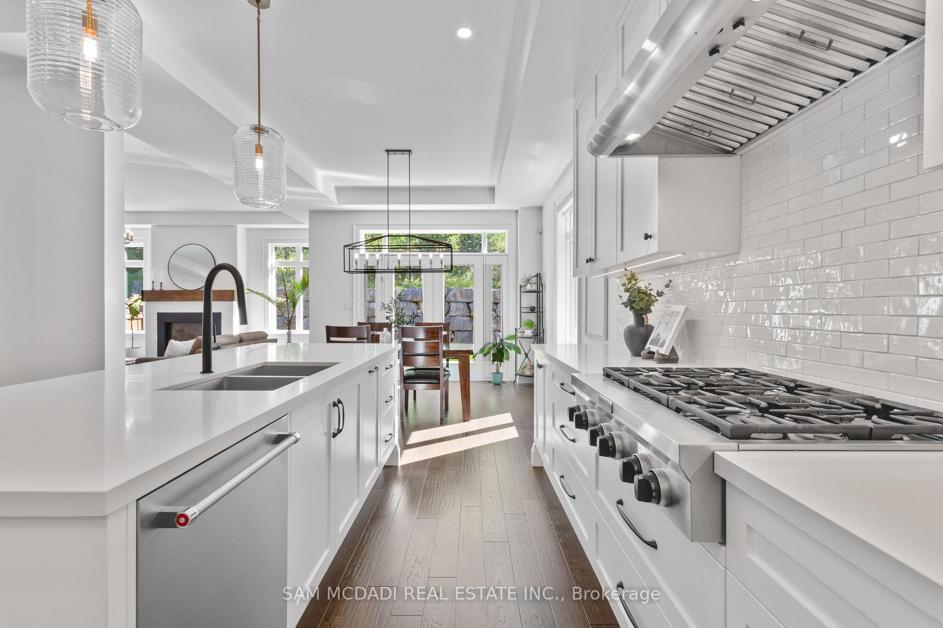 46 Foxtail Court