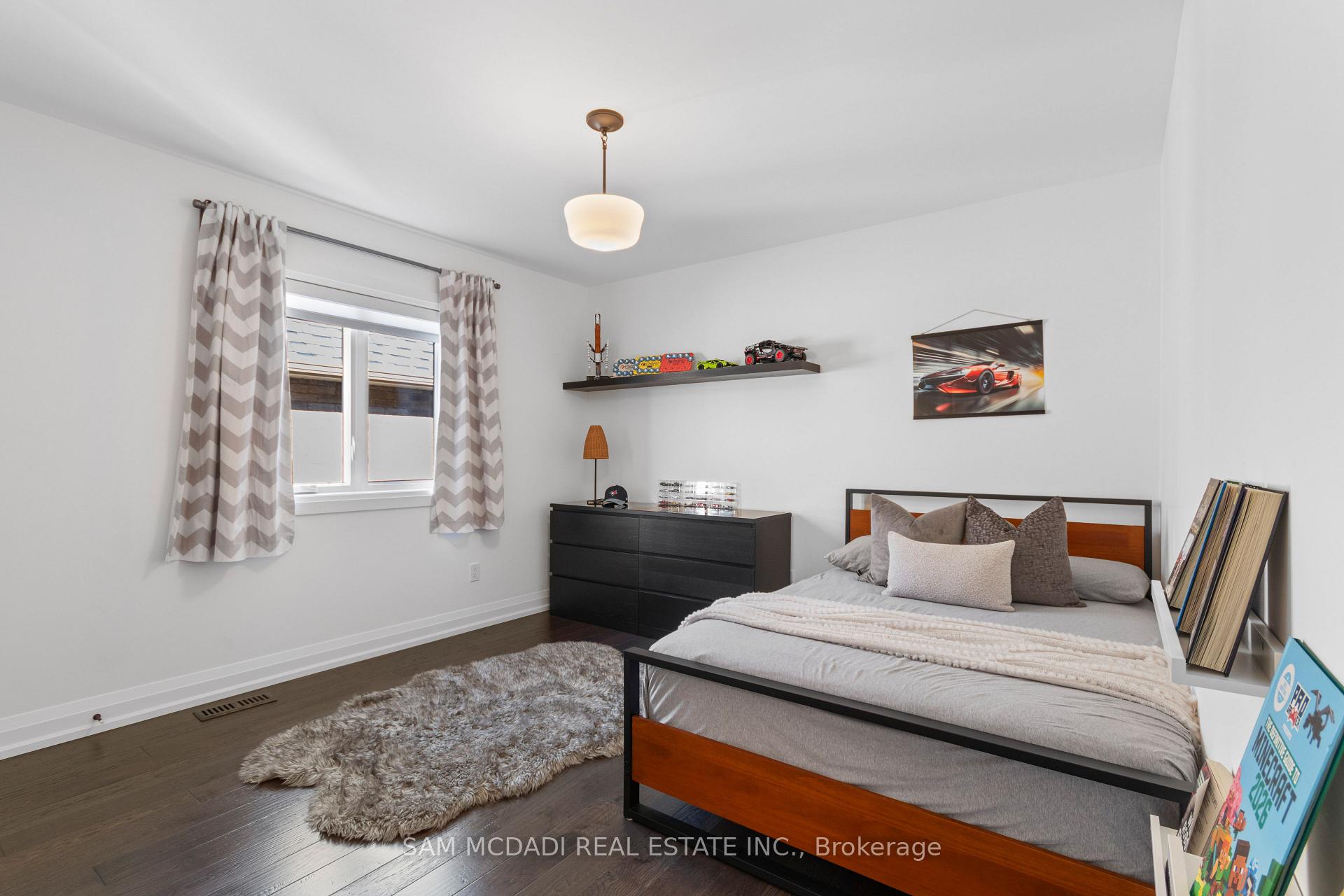 46 Foxtail Court