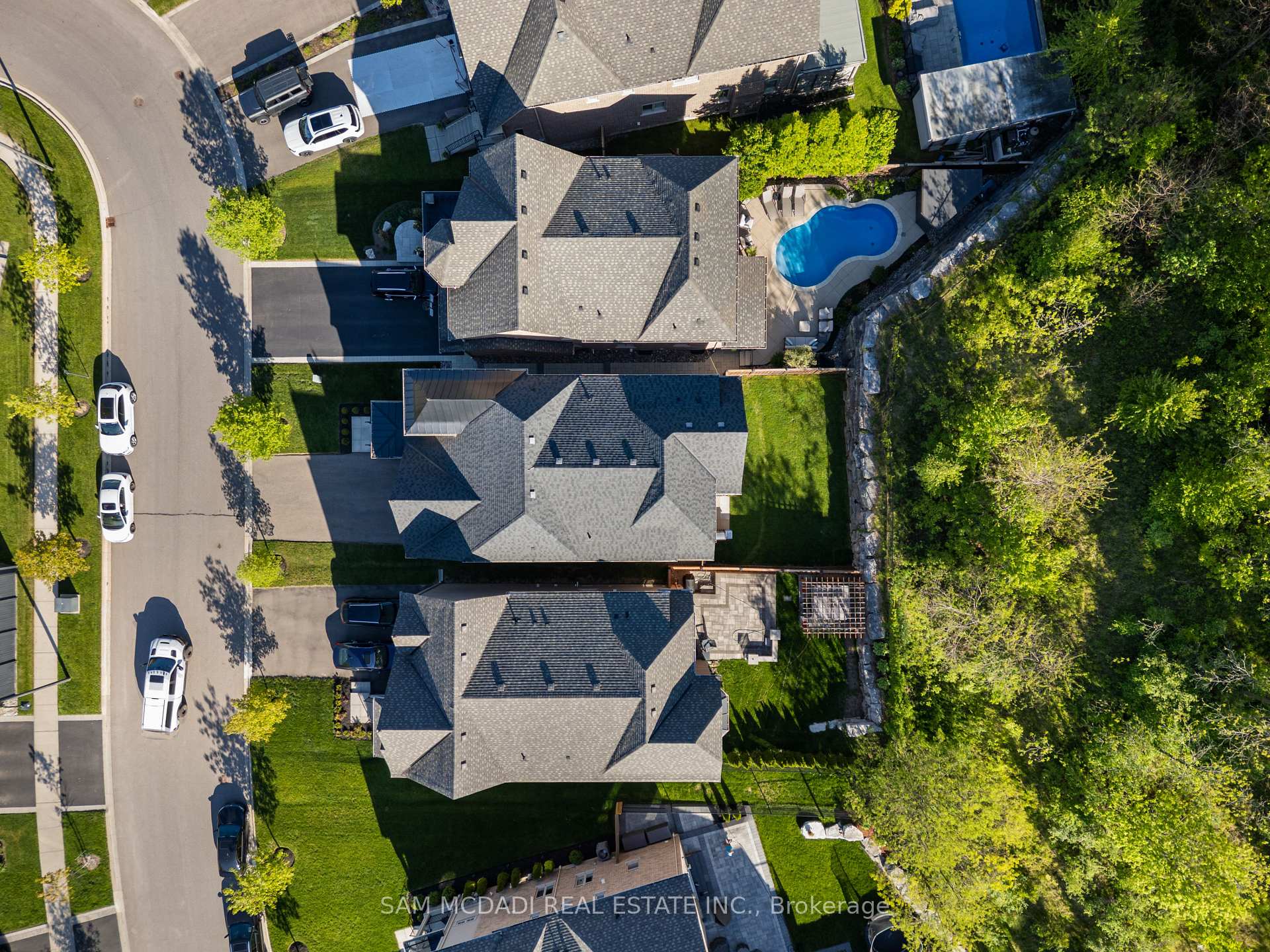 46 Foxtail Court