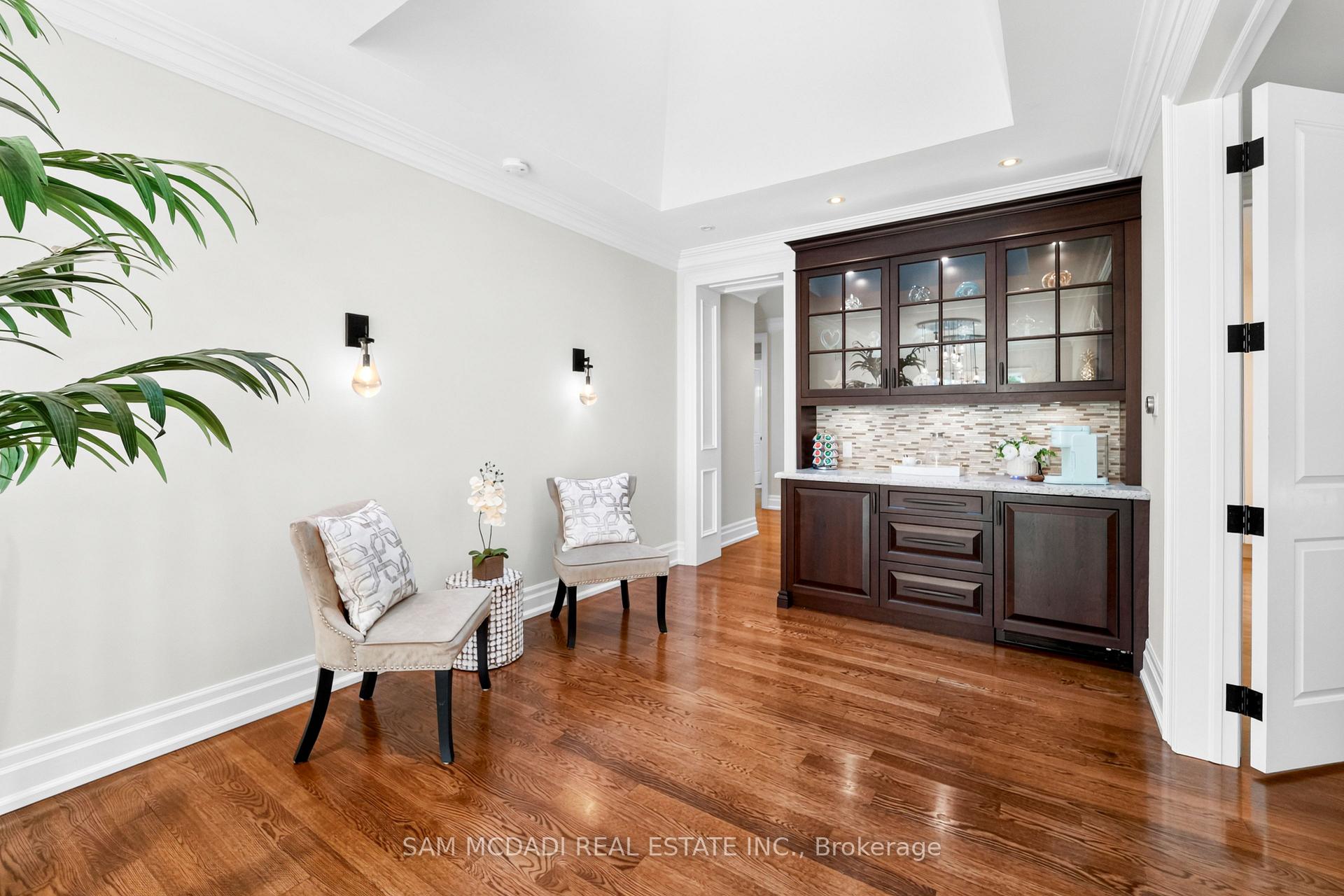 1578 Spring Road
