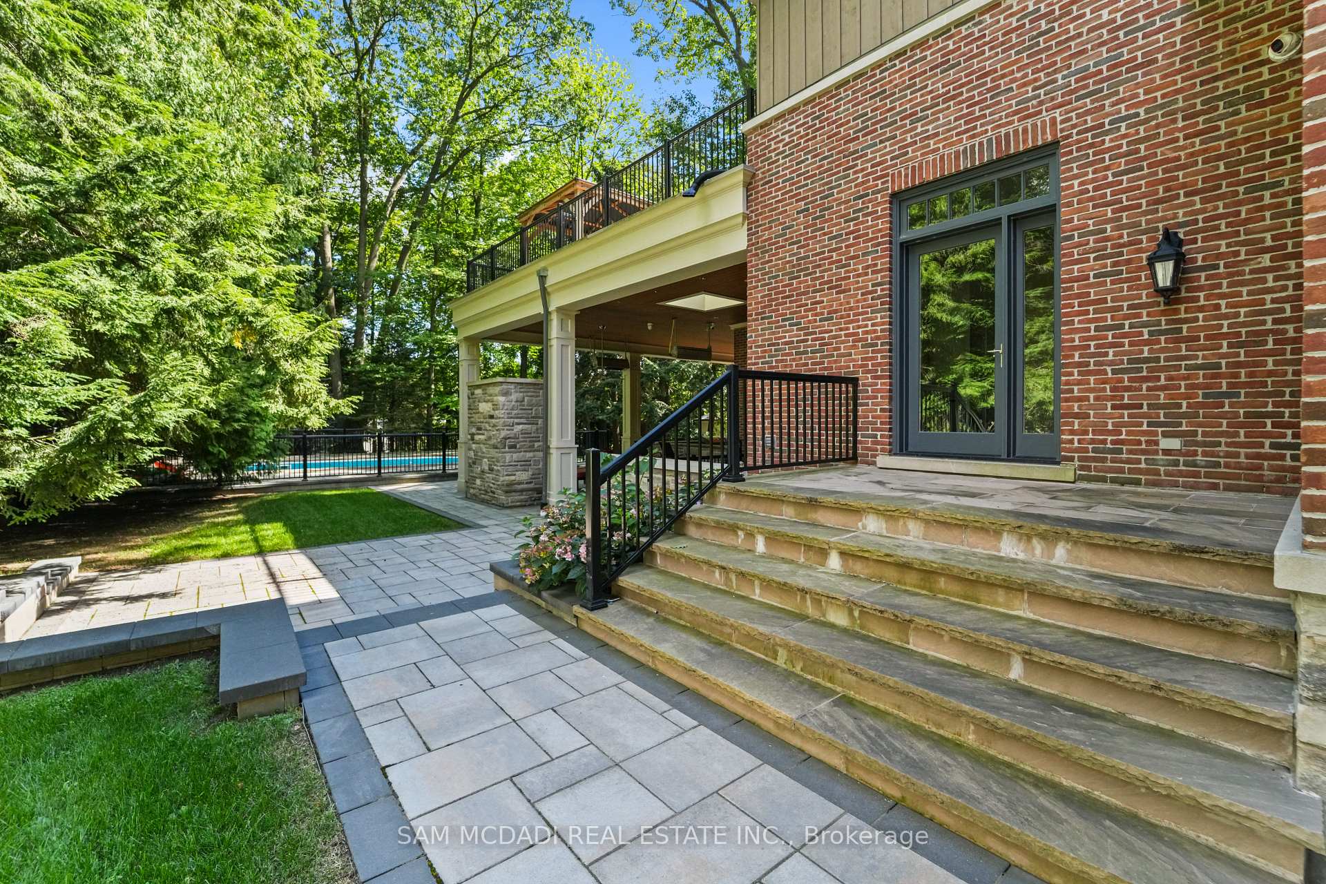 1578 Spring Road