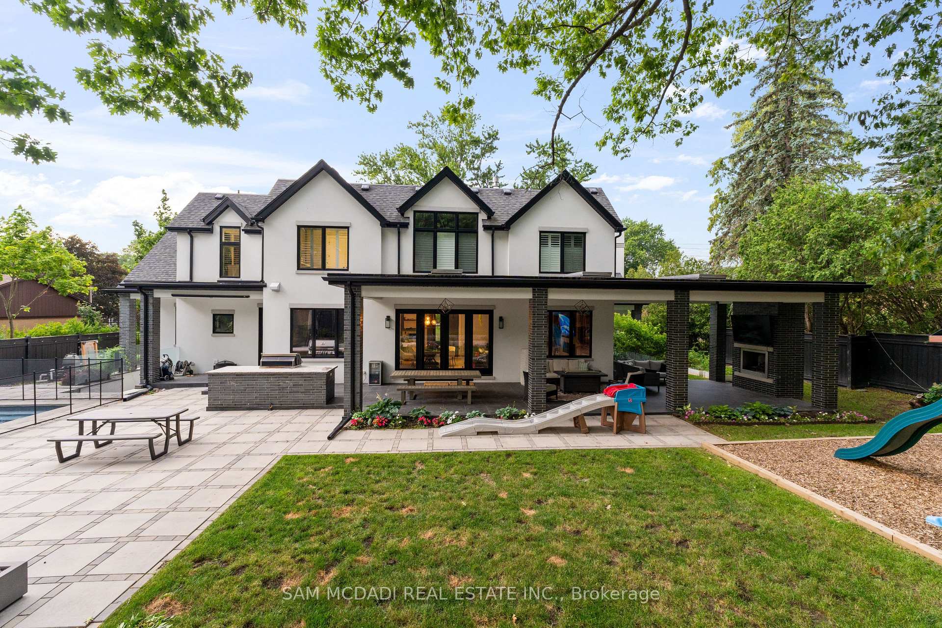 231 Wedgewood Drive