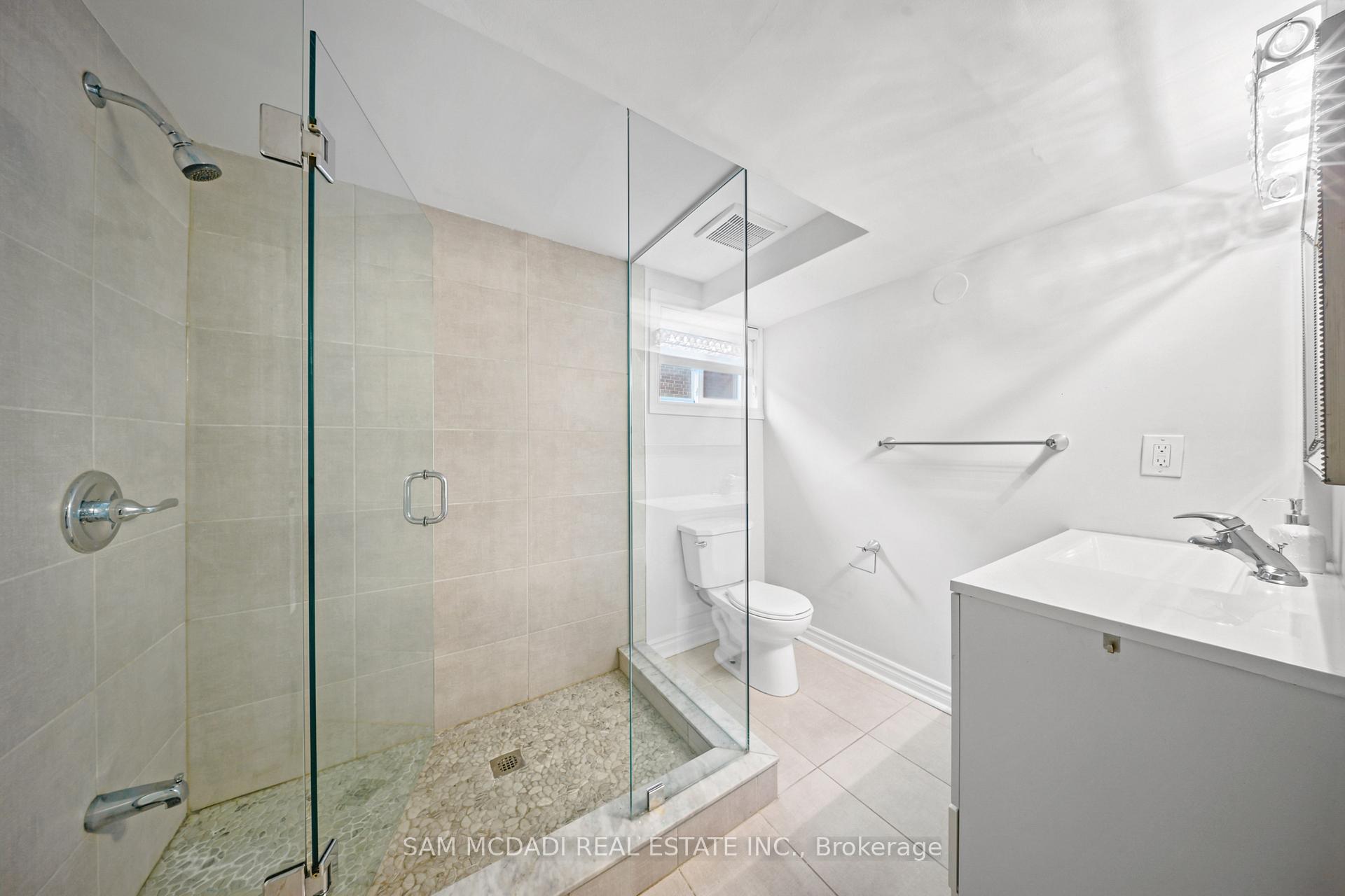 1207 Pinegrove Road