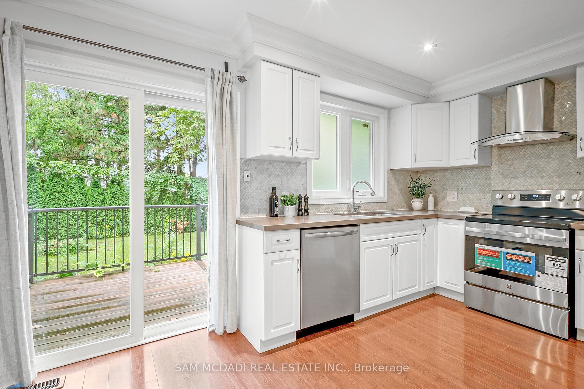 1207 Pinegrove Road