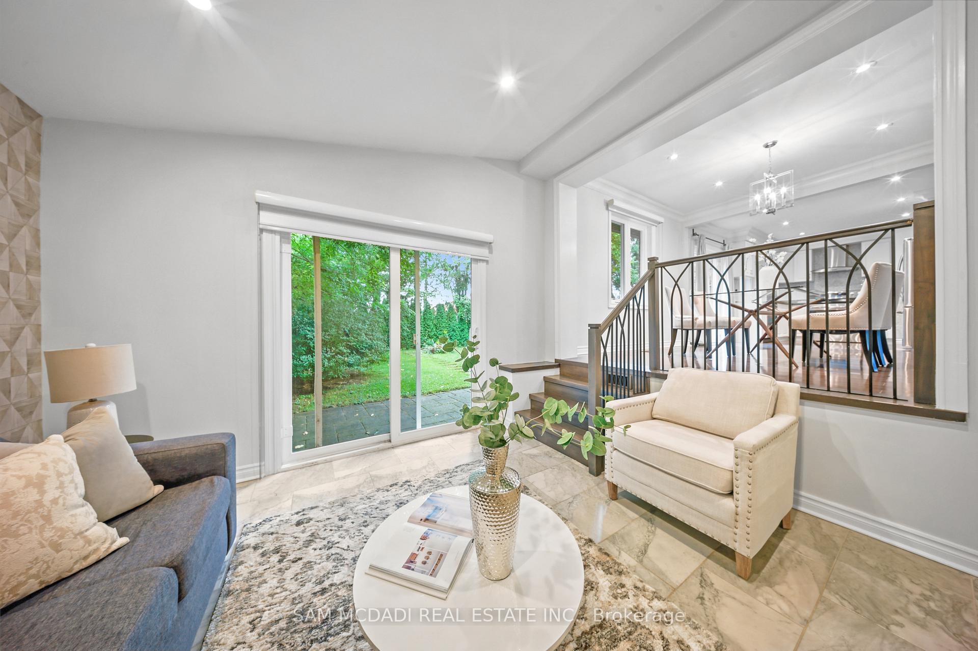 1207 Pinegrove Road