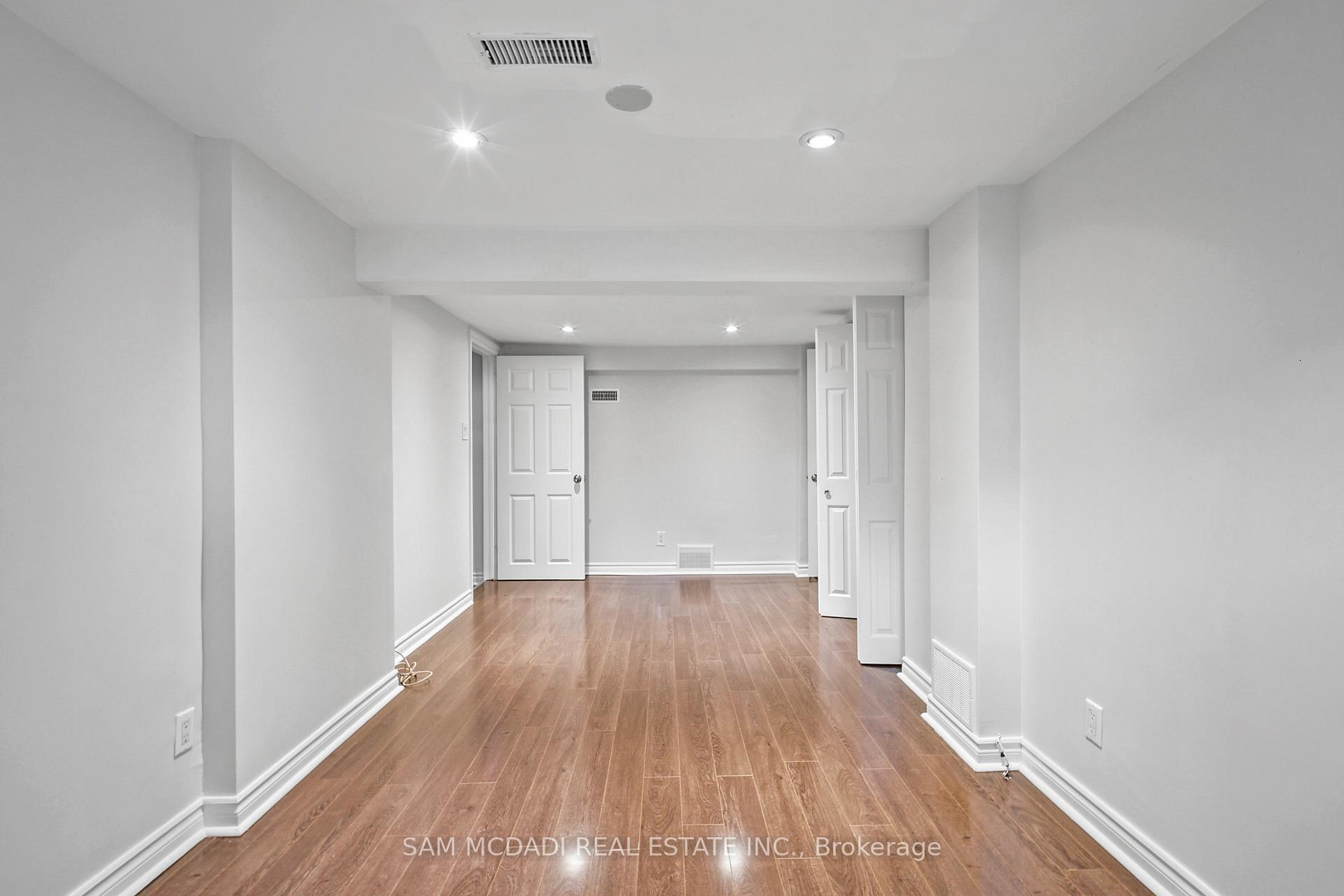 1207 Pinegrove Road