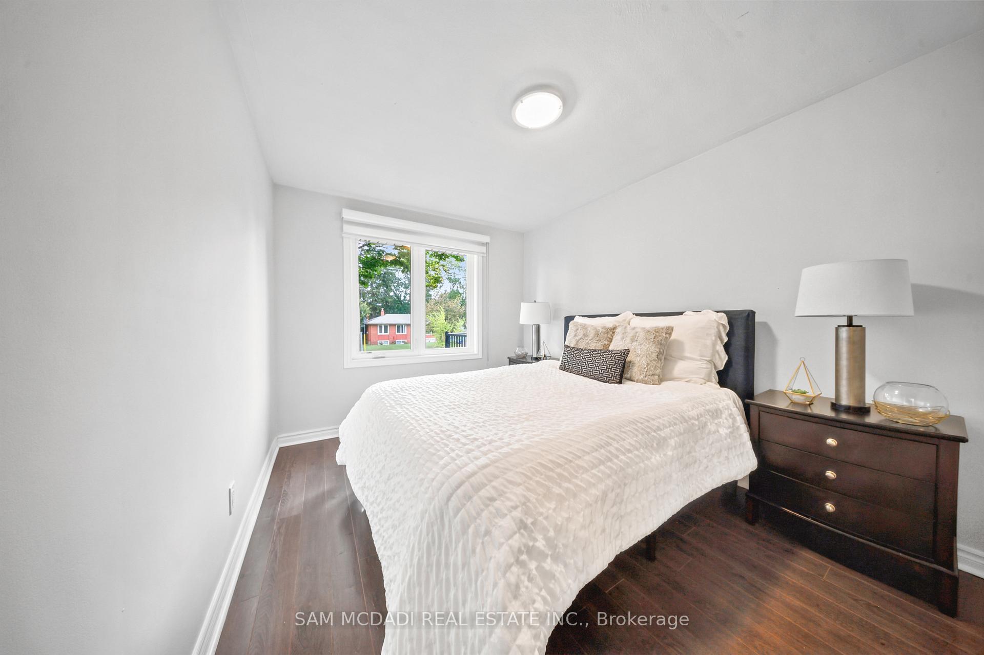 1207 Pinegrove Road