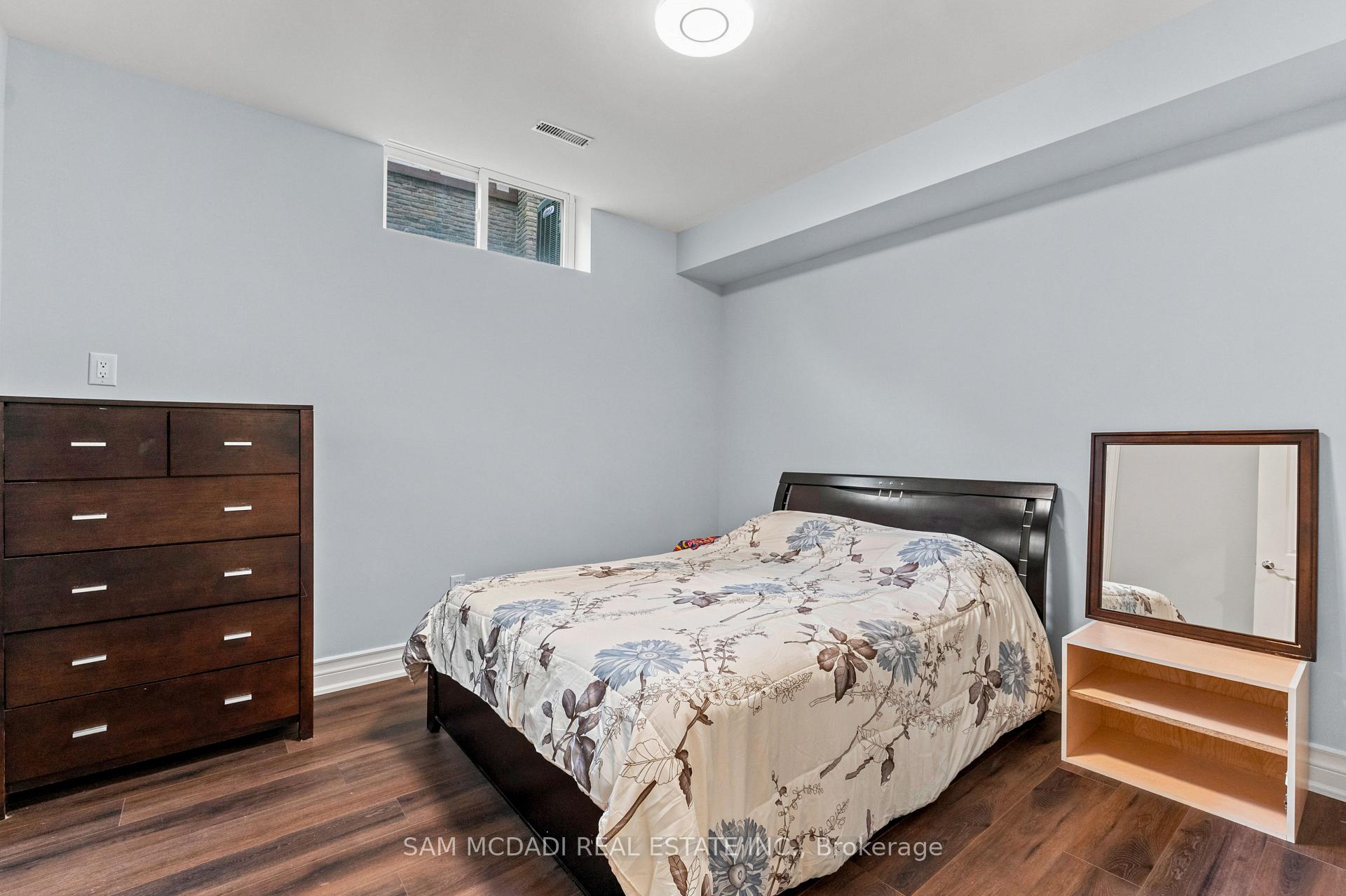 955 Caldwell Avenue