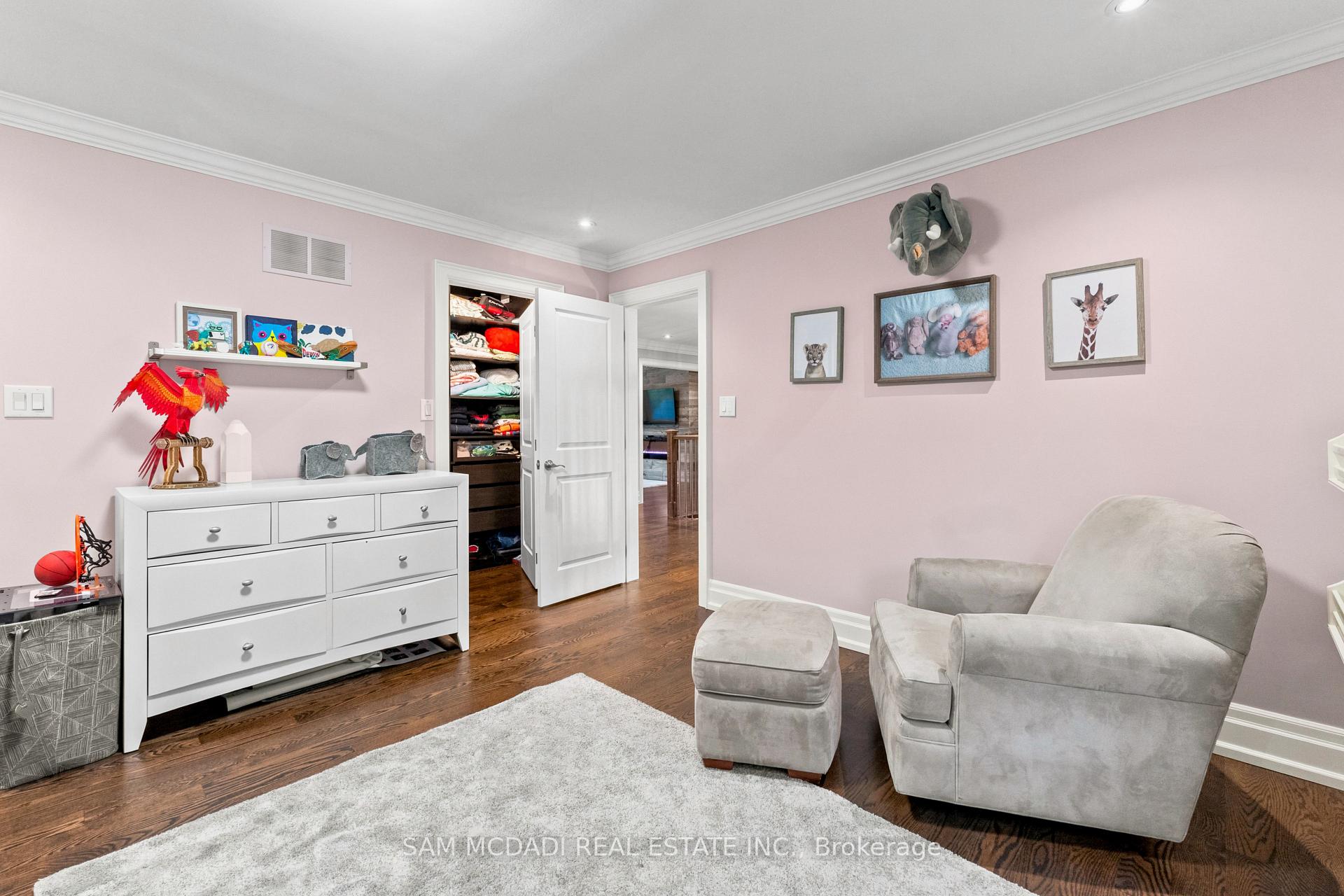 955 Caldwell Avenue