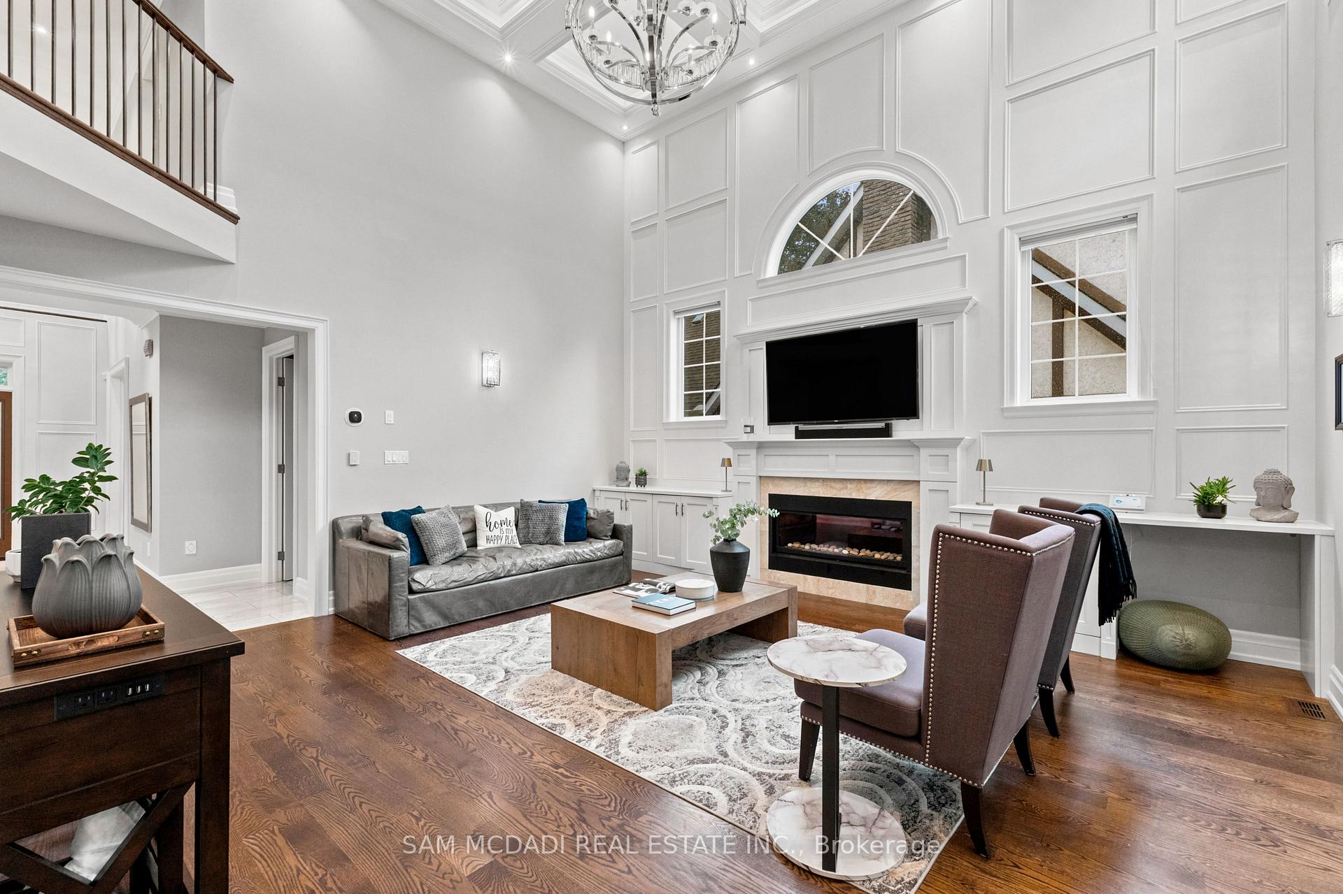955 Caldwell Avenue